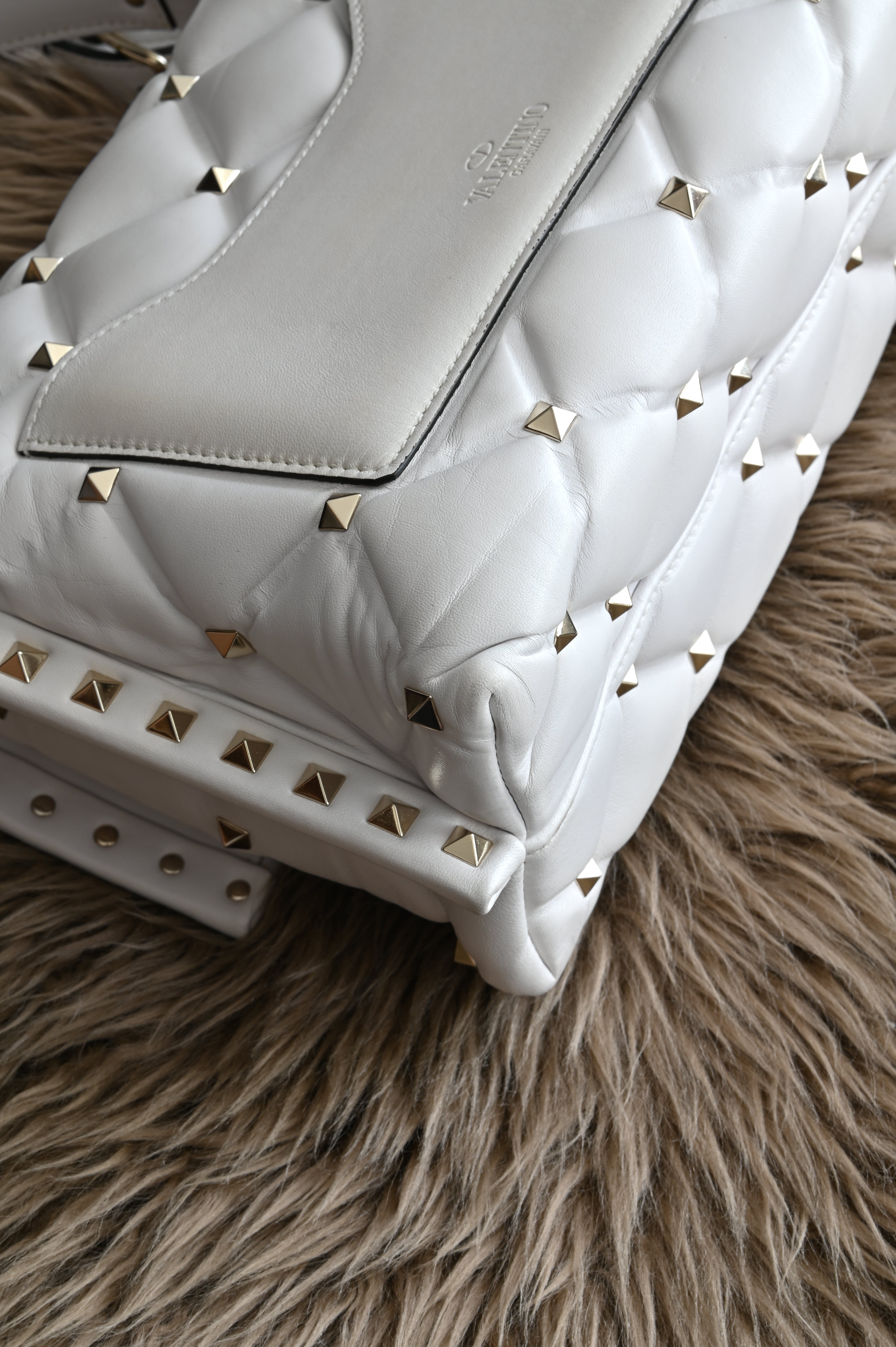 Valentino VLTN Candy rockstud bag in white Lambskin