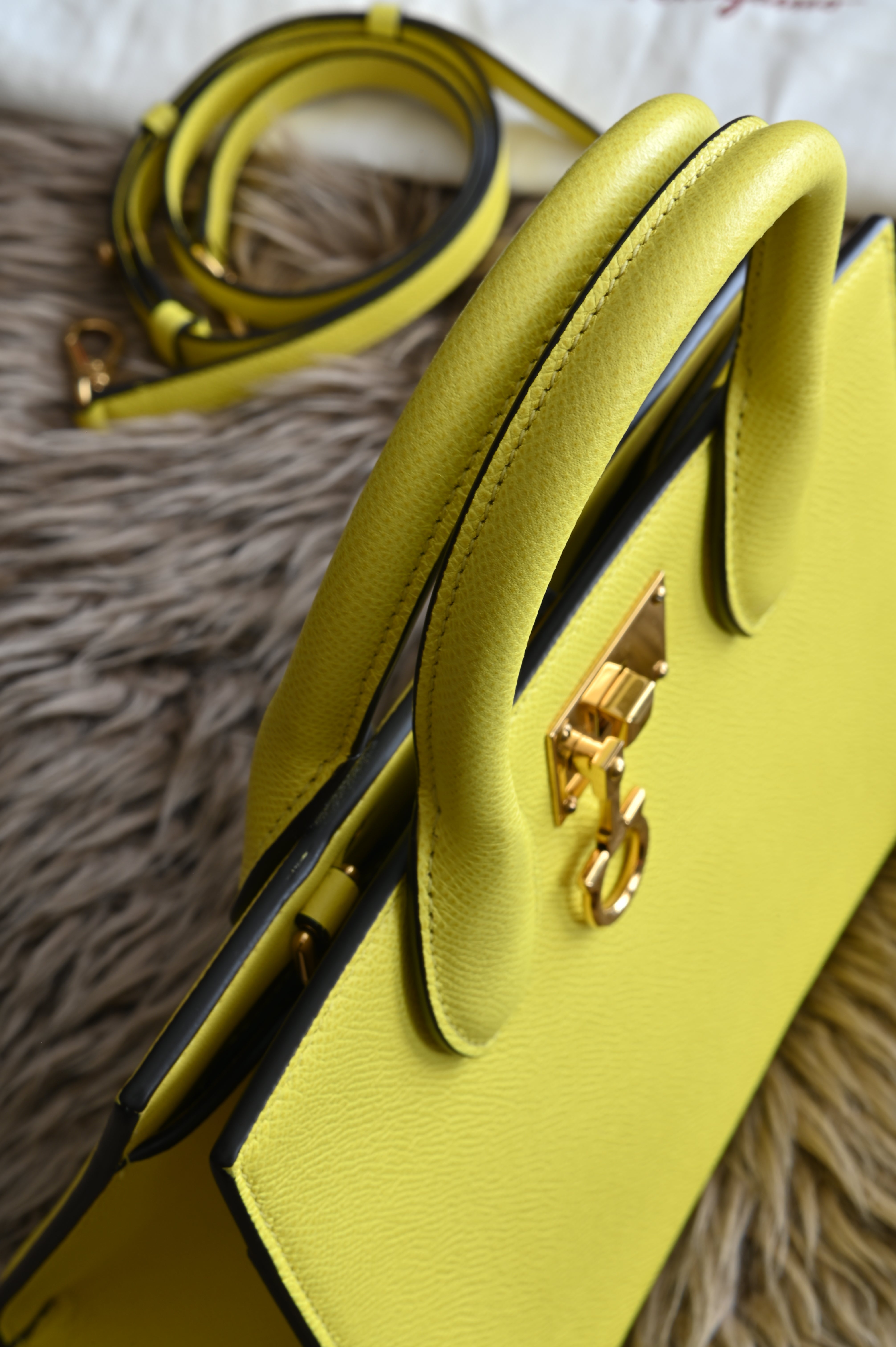 Salvatore Ferragamo Studio Box in Yellow