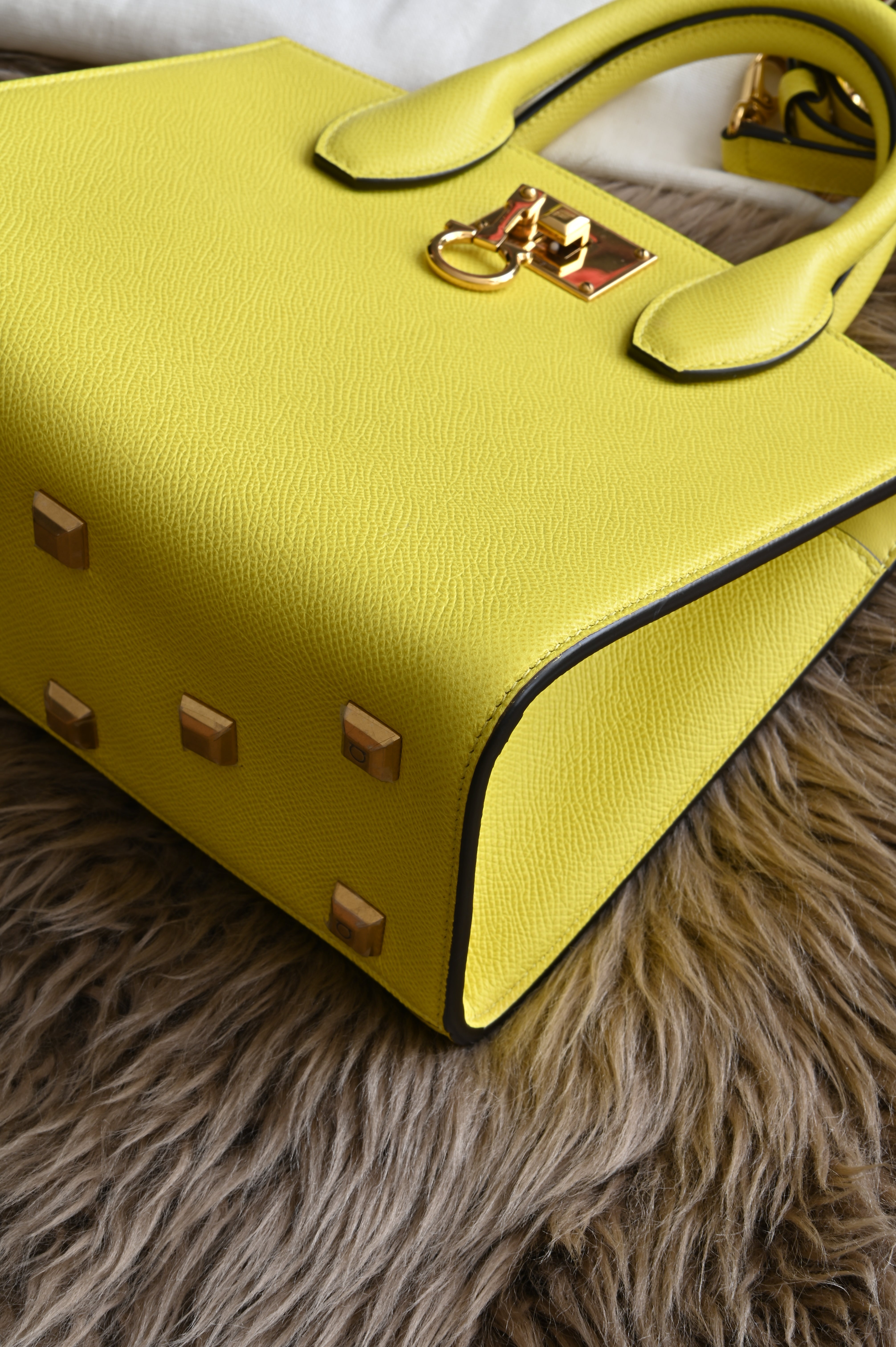 Salvatore Ferragamo Studio Box in Yellow