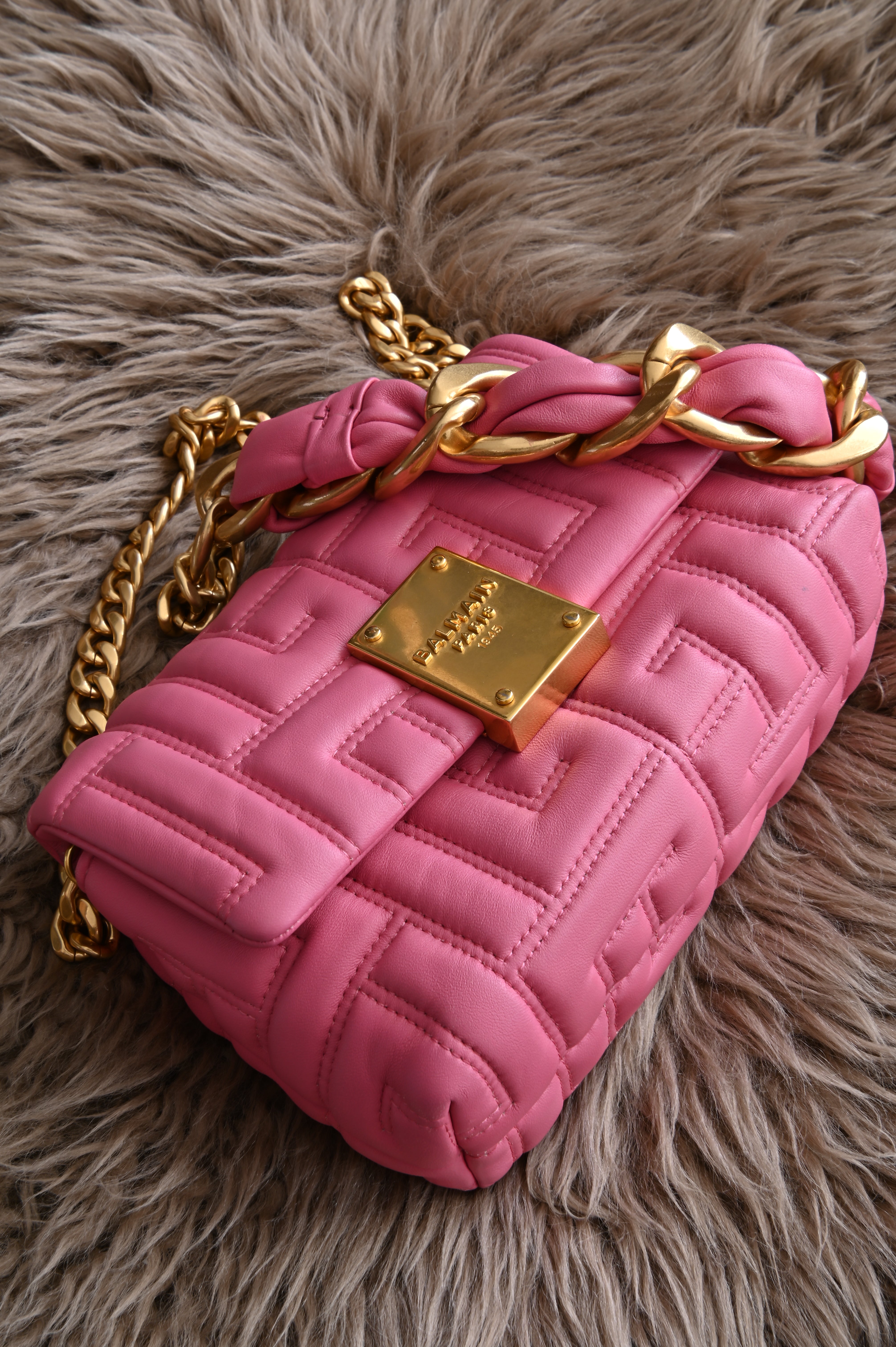 Balmain 1945 Quilted Leather crossbody bag in pink