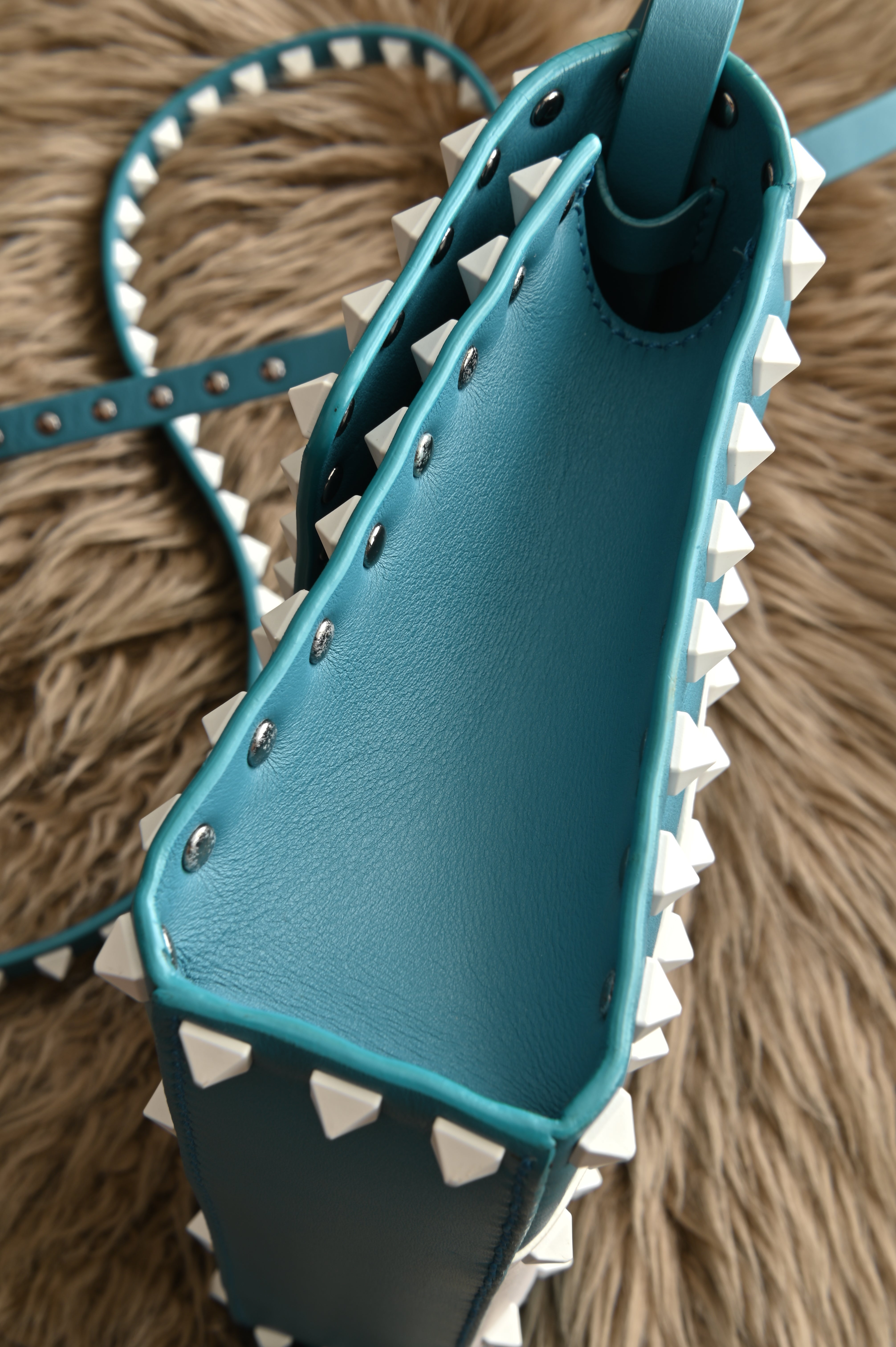 VALENTINO Rockstud two-toned bag