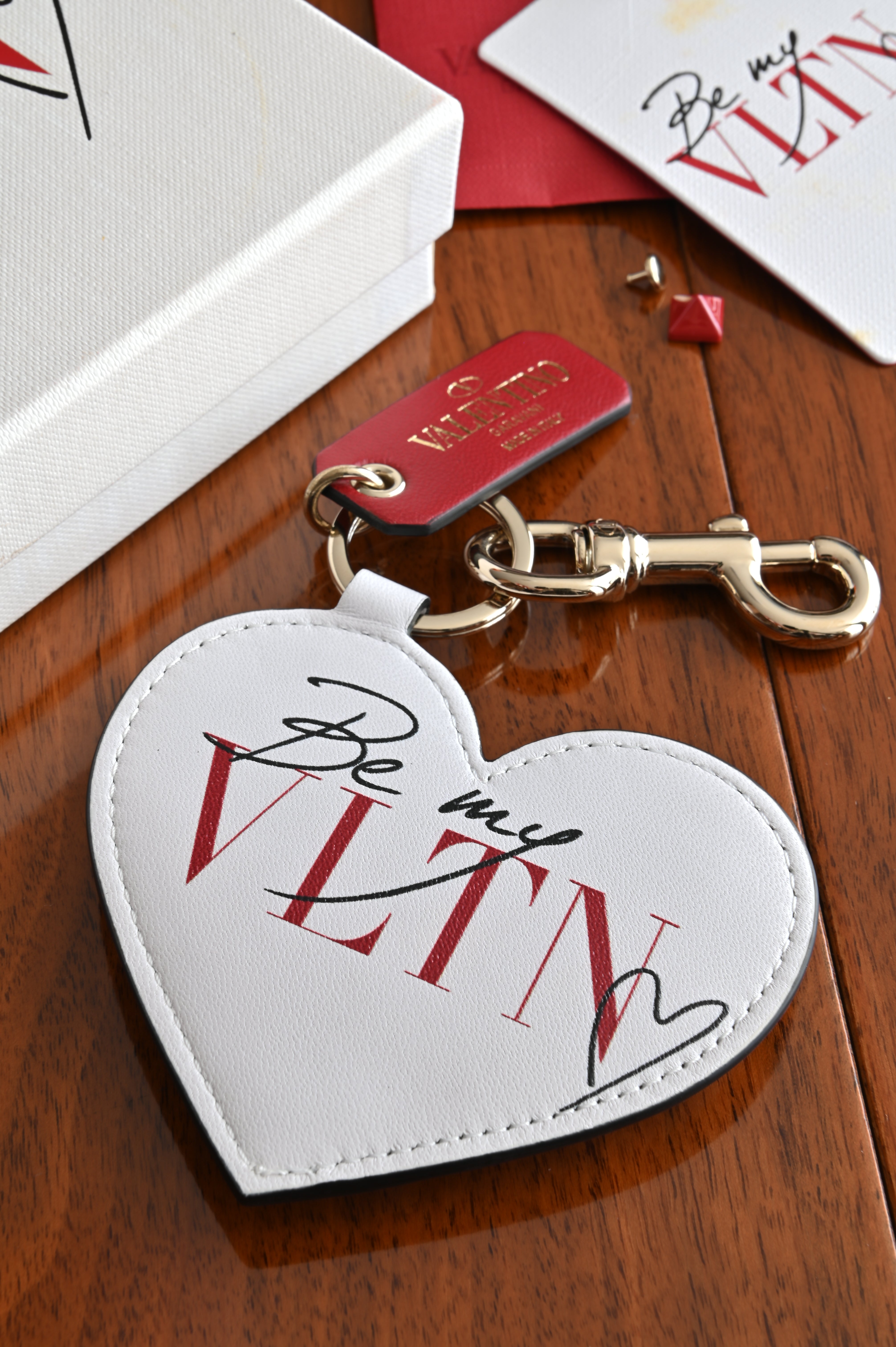 Valentino Garavani Be My VLTN Charm