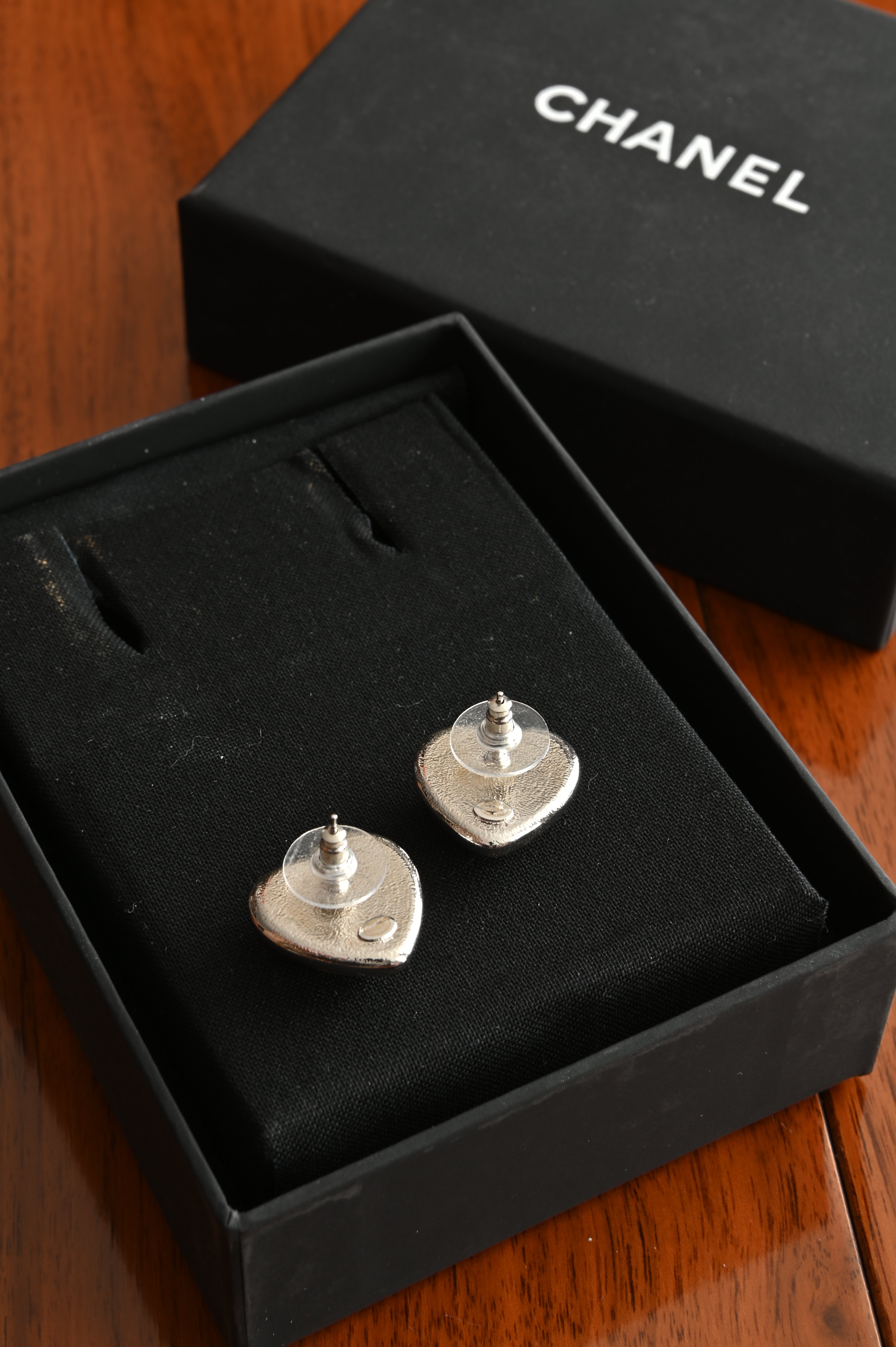 Chanel Heart Earrings in Silver-tone metal Pink resin and Crystal CC Logo