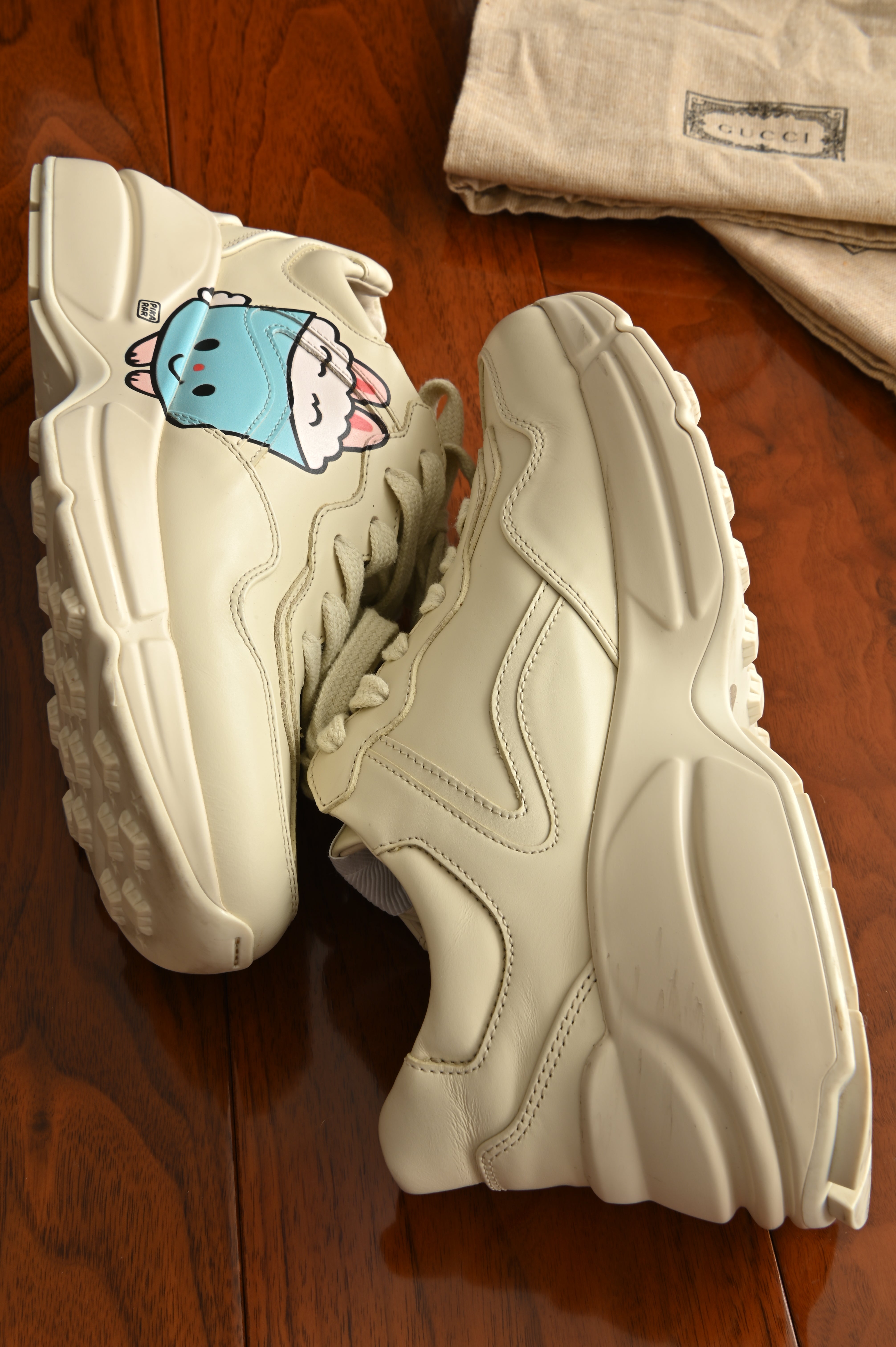 Gucci Kawaii Rhyton Leather Sneakers