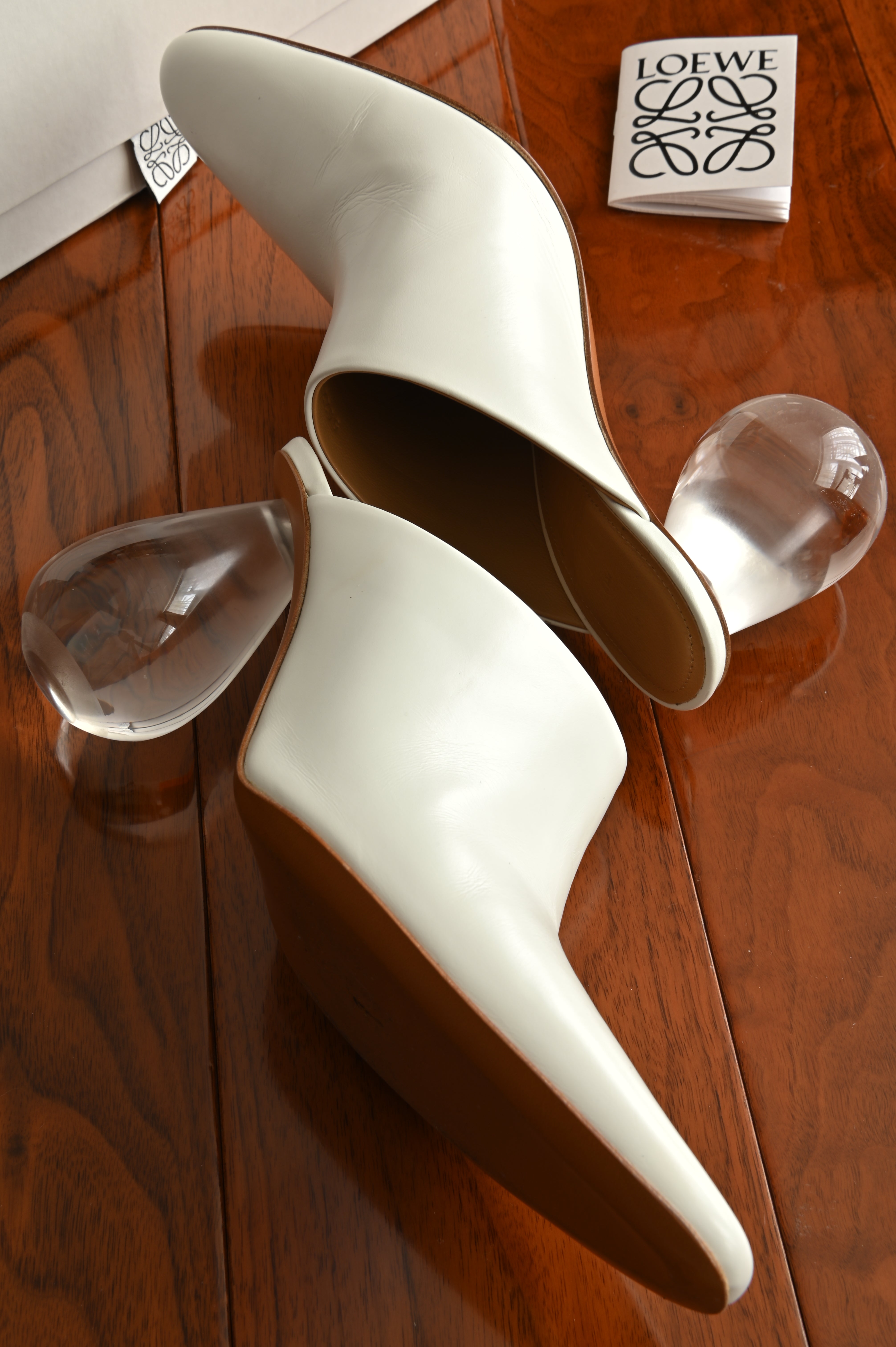 Loewe Drop leather White Mules