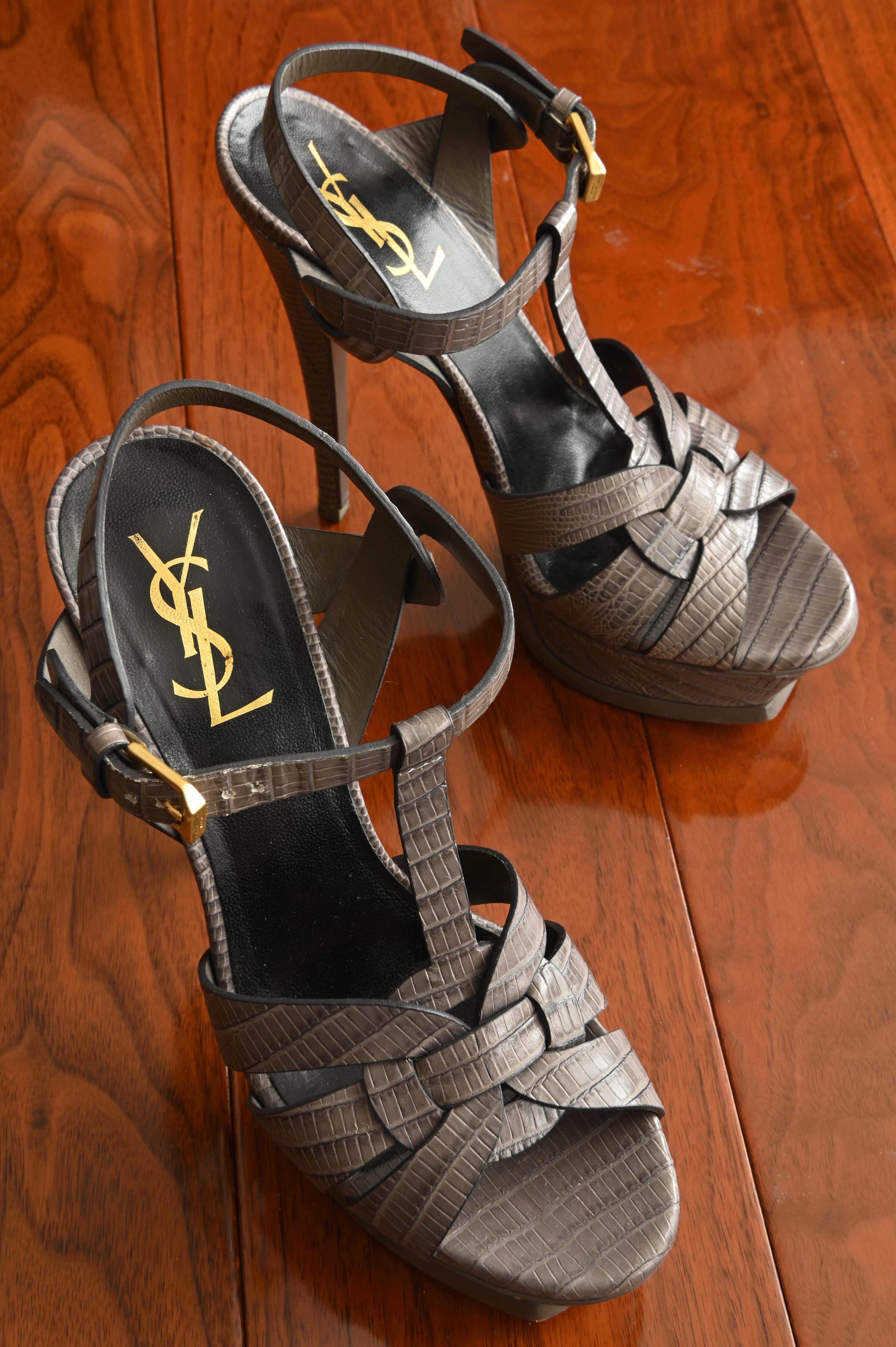 Saint Laurent Tribute Grey Lizard embossed High Heels