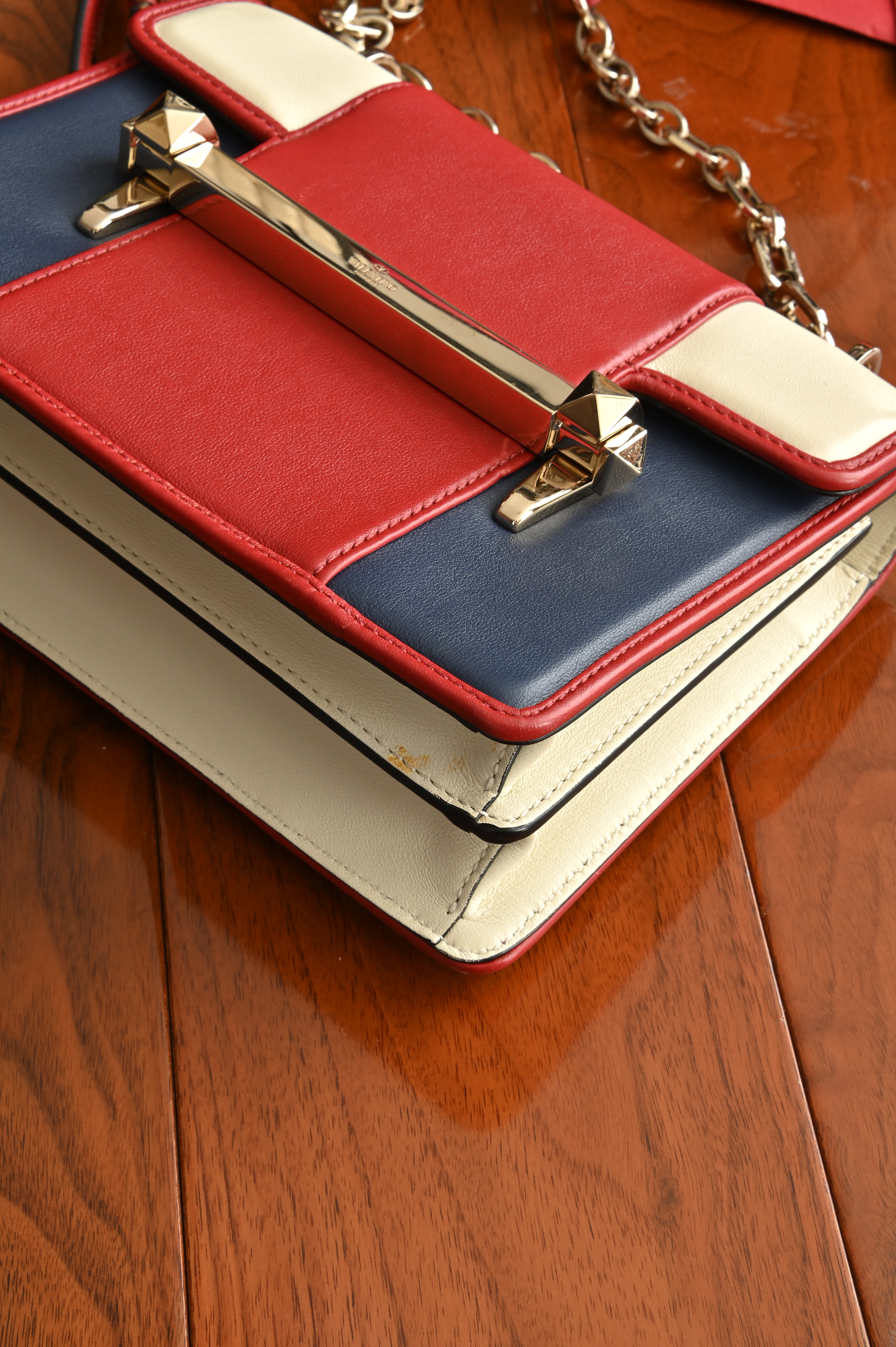 Valentino Garavani Uptown Leather Shoulder Bag