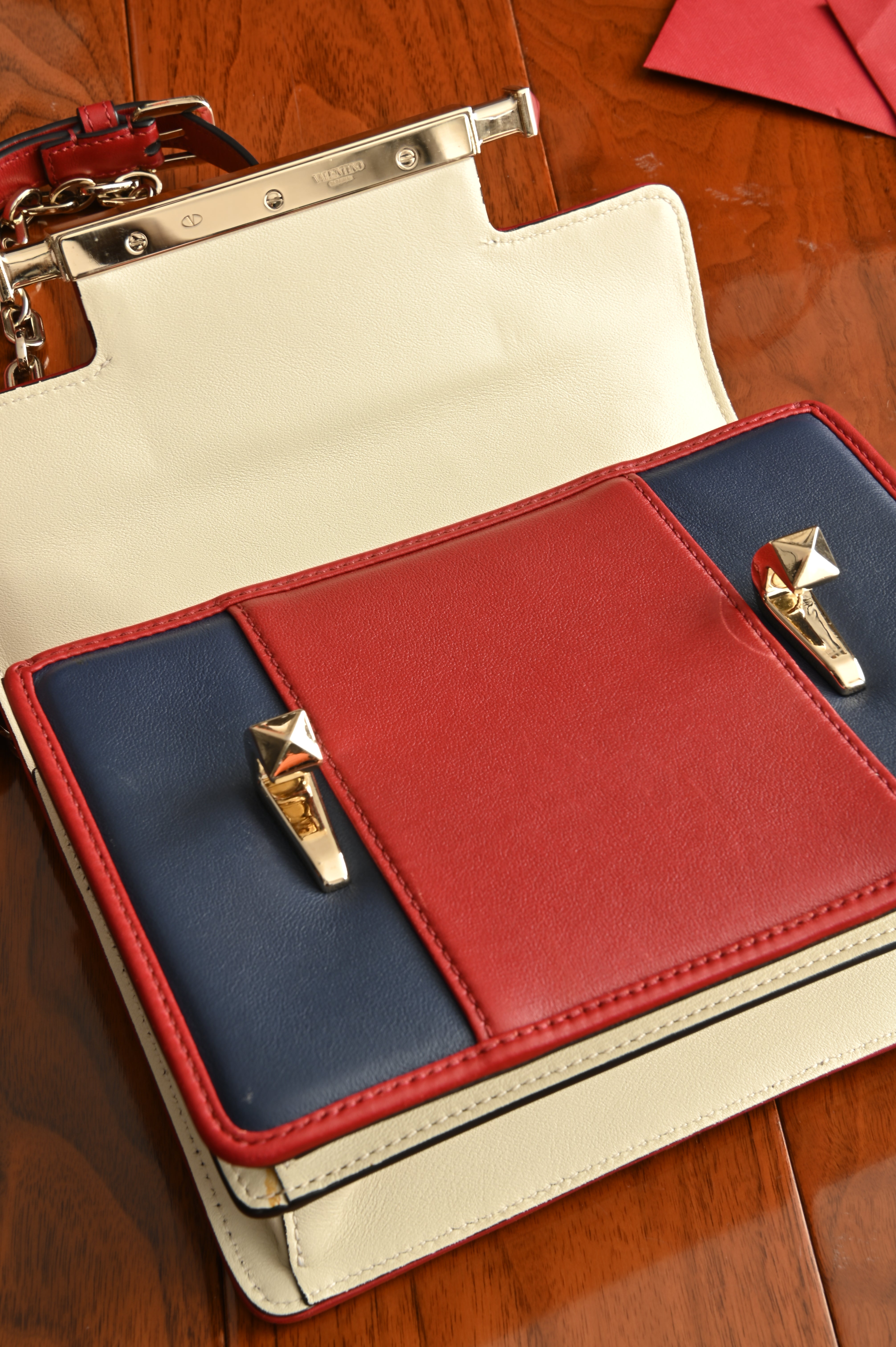 Valentino Garavani Uptown Leather Shoulder Bag