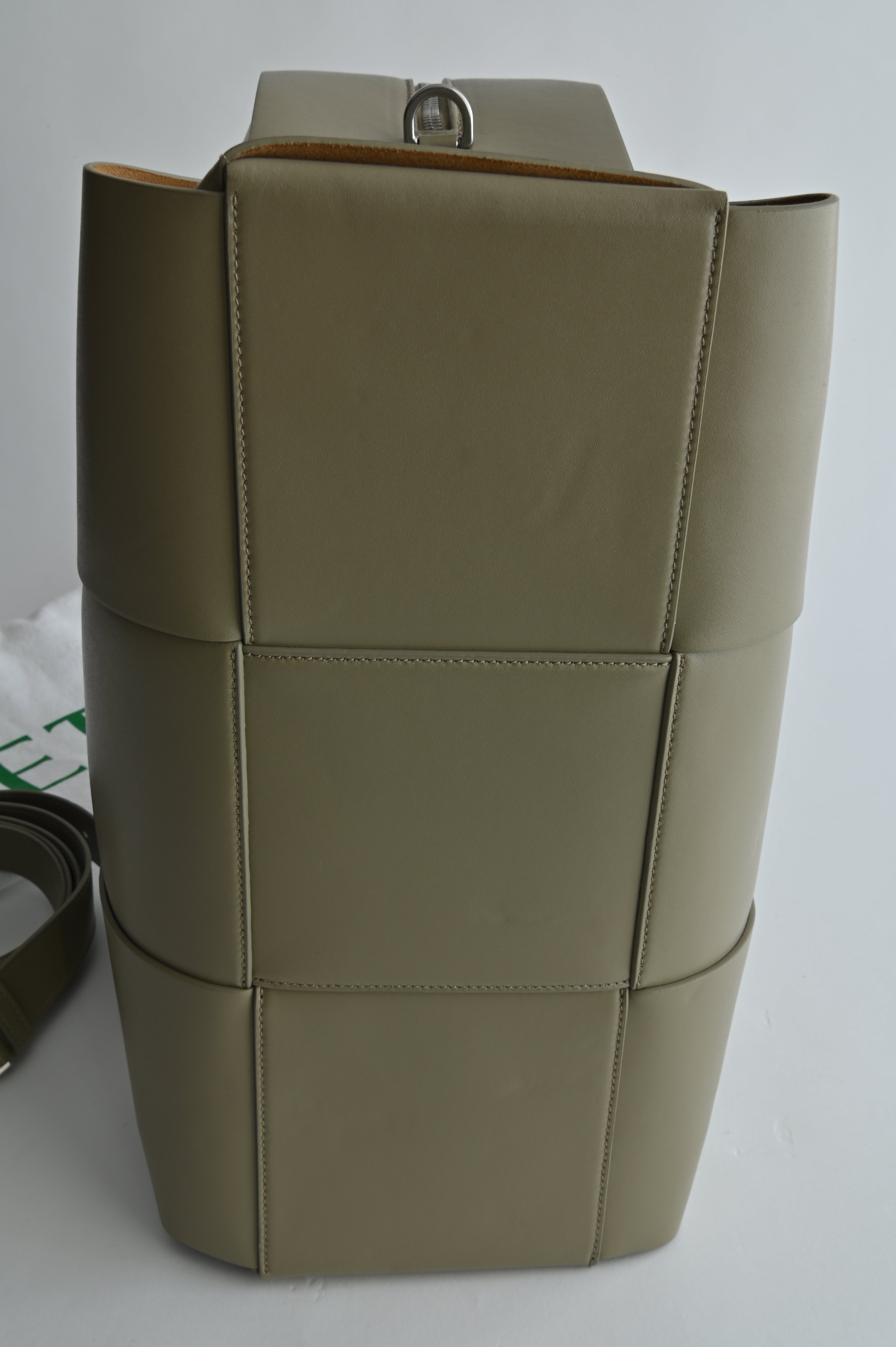 Bottega Veneta Calf Leather Maxi Intrecciato Arco Briefcase