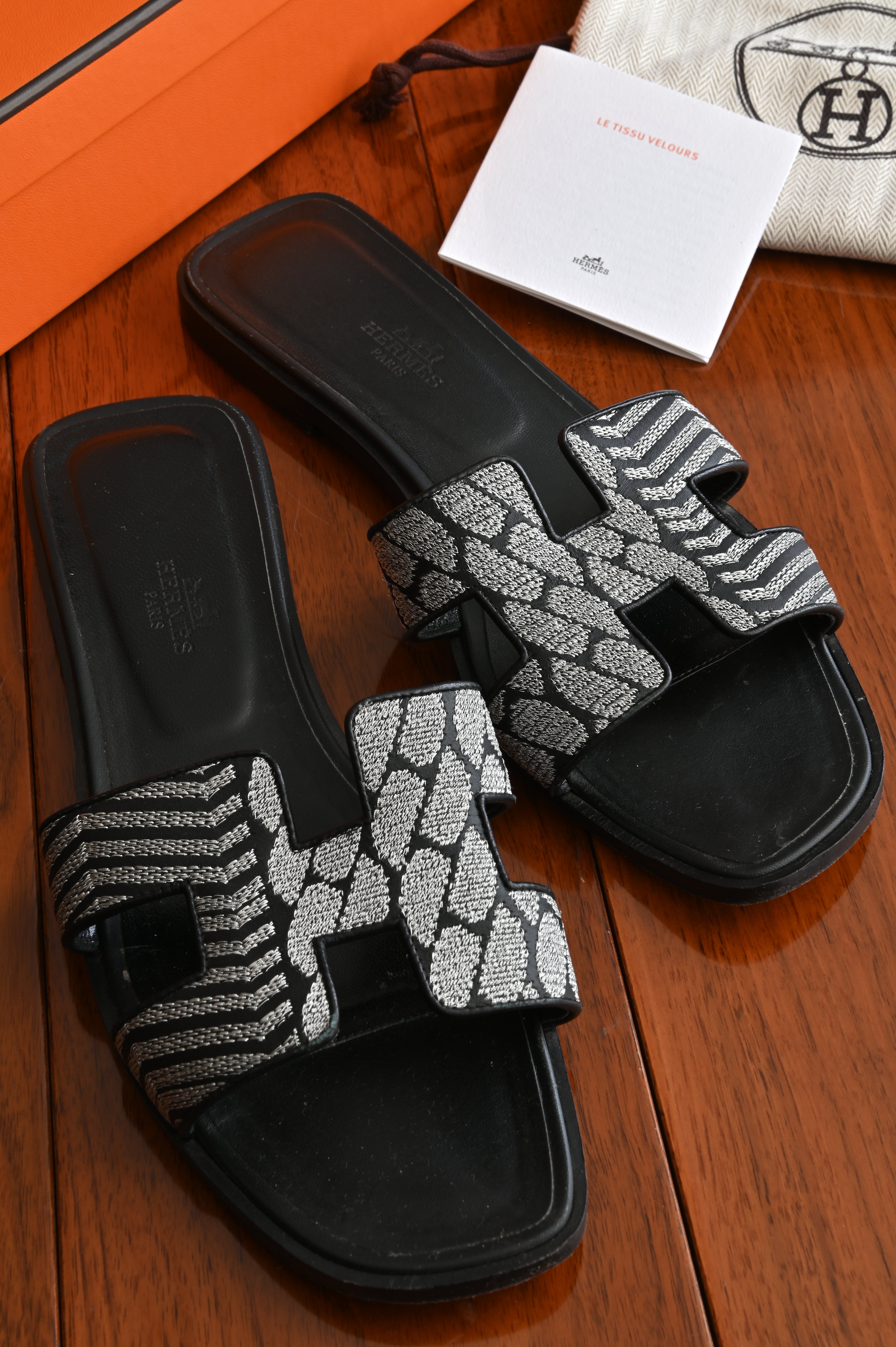 Hermès Oran in Black and Silver Embroidered Calf Sandals