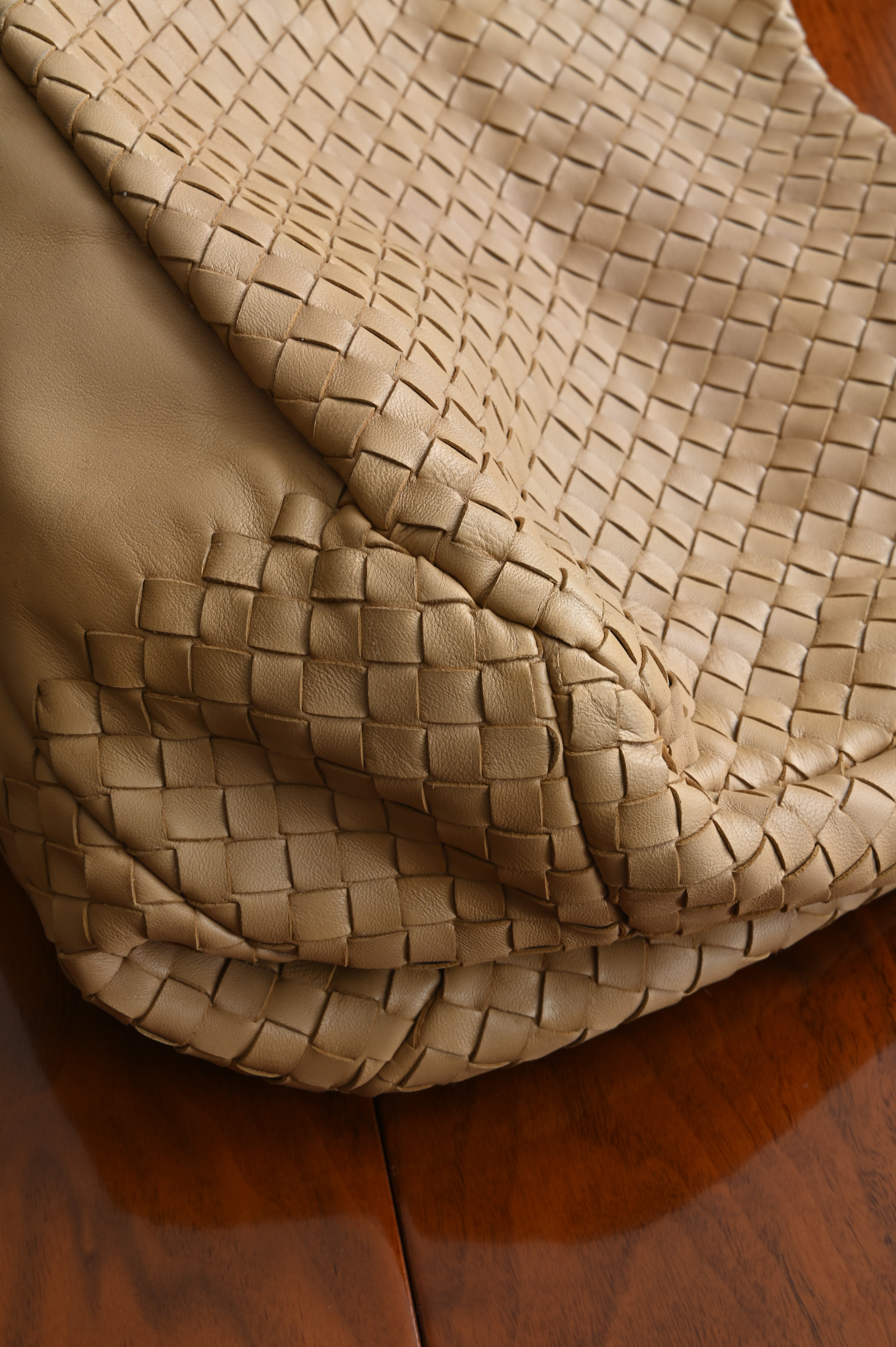 Bottega Veneta Sand Intrecciato Woven Nappa Leather Large Campana Bag