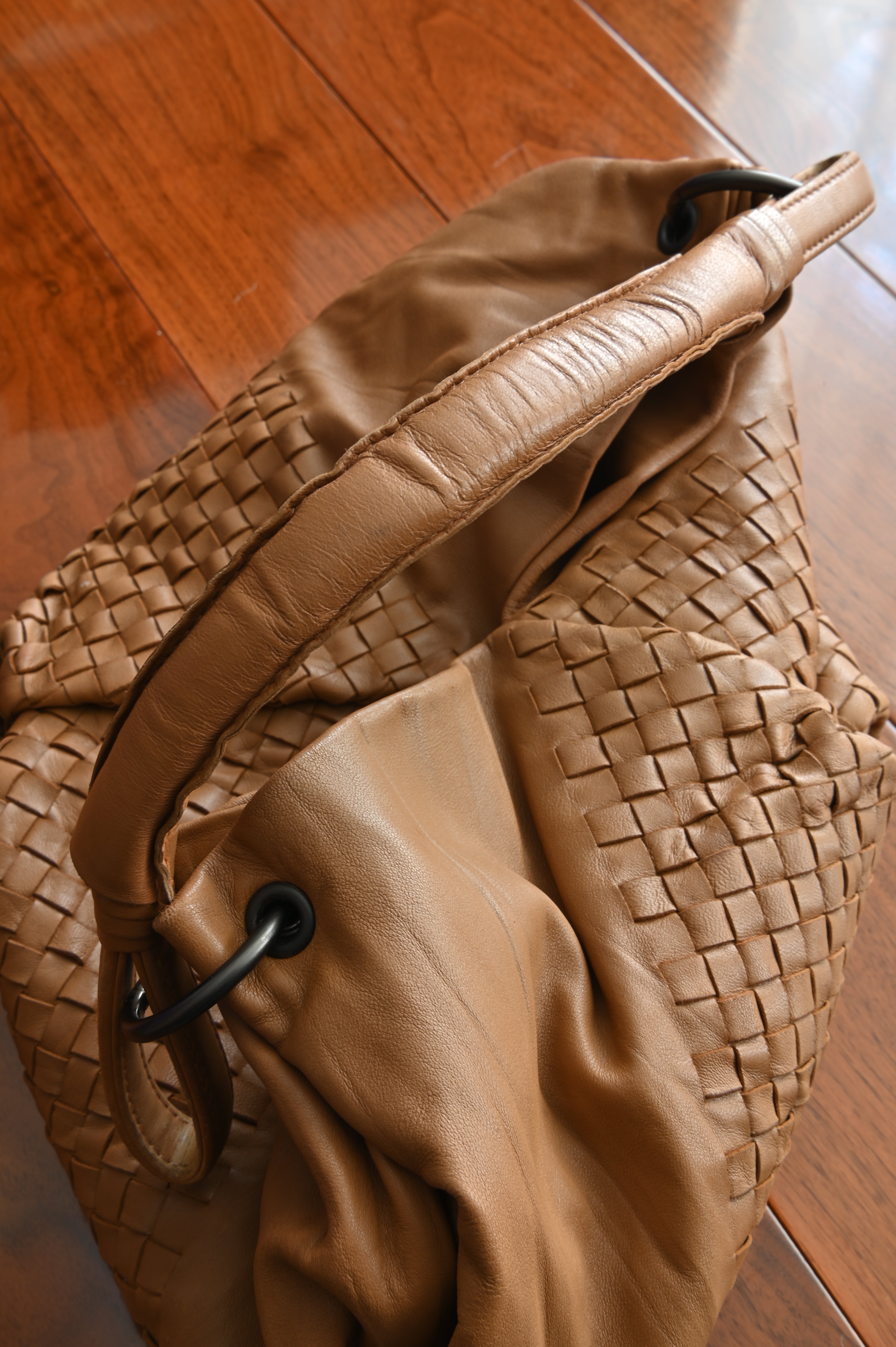 Bottega Veneta Vintage Aquilone Fortune Cookie hobo bag