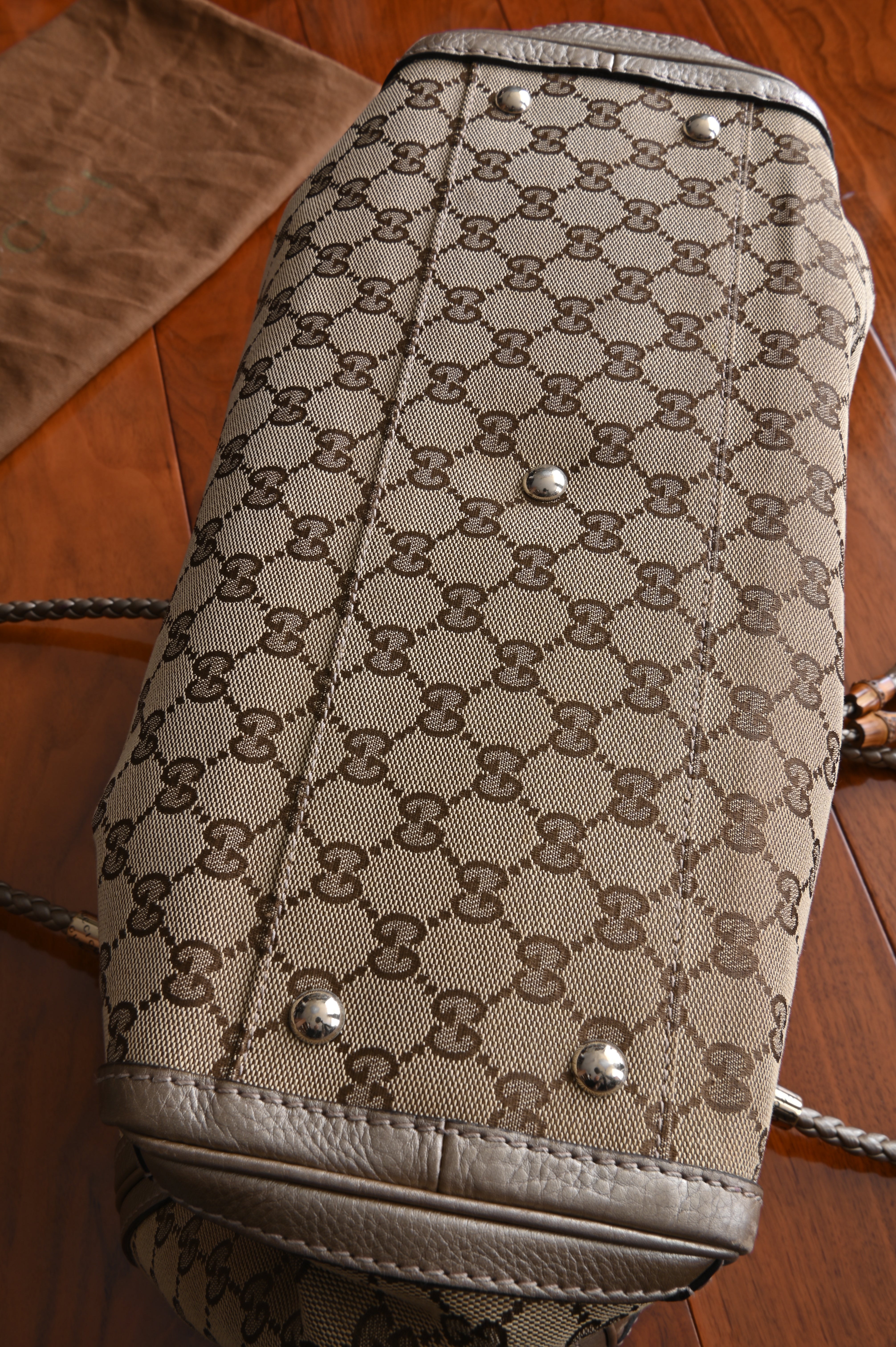 Gucci Champagne gold GG Canvas Bella large Tote Bag