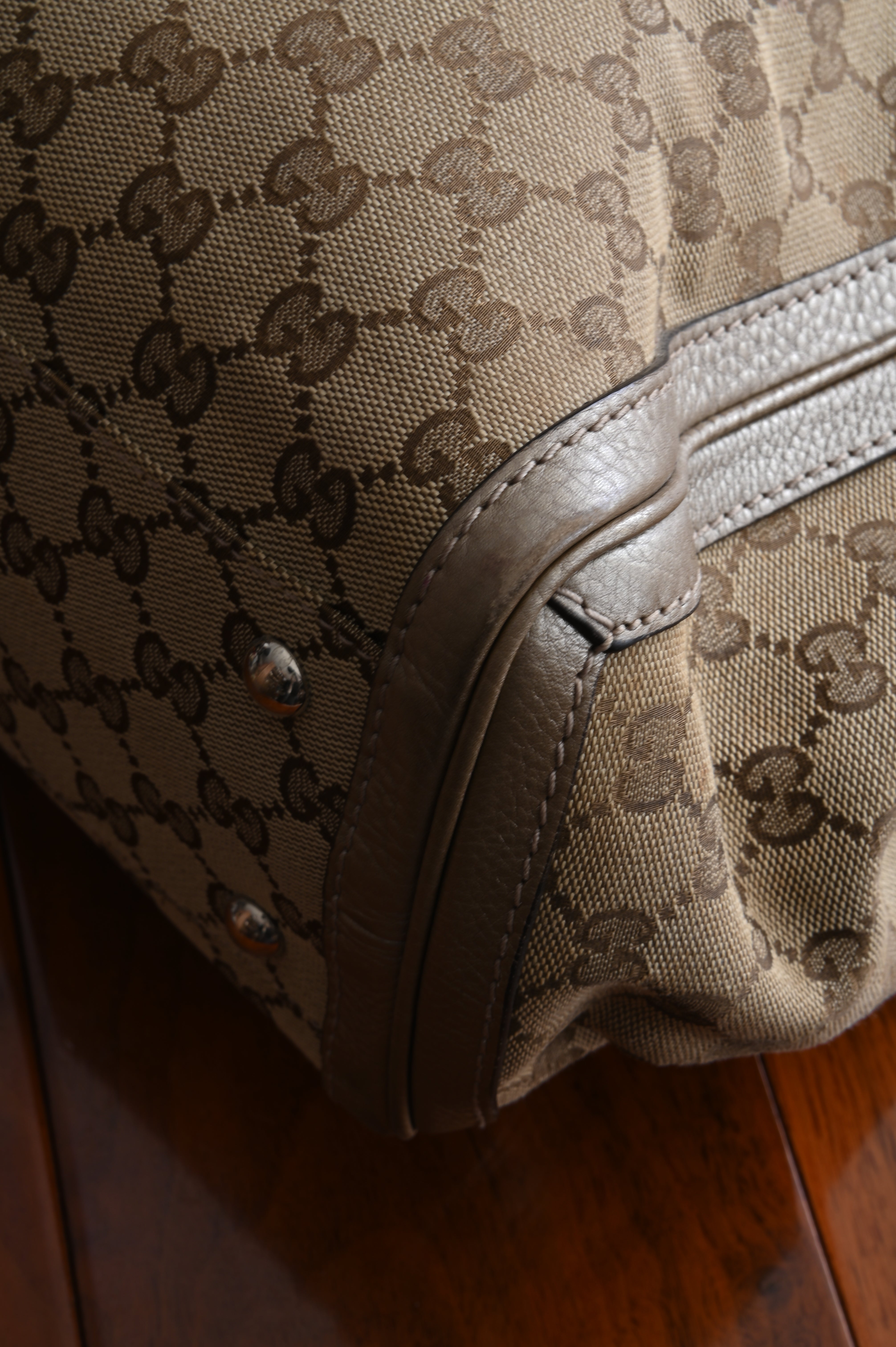 Gucci Champagne gold GG Canvas Bella large Tote Bag