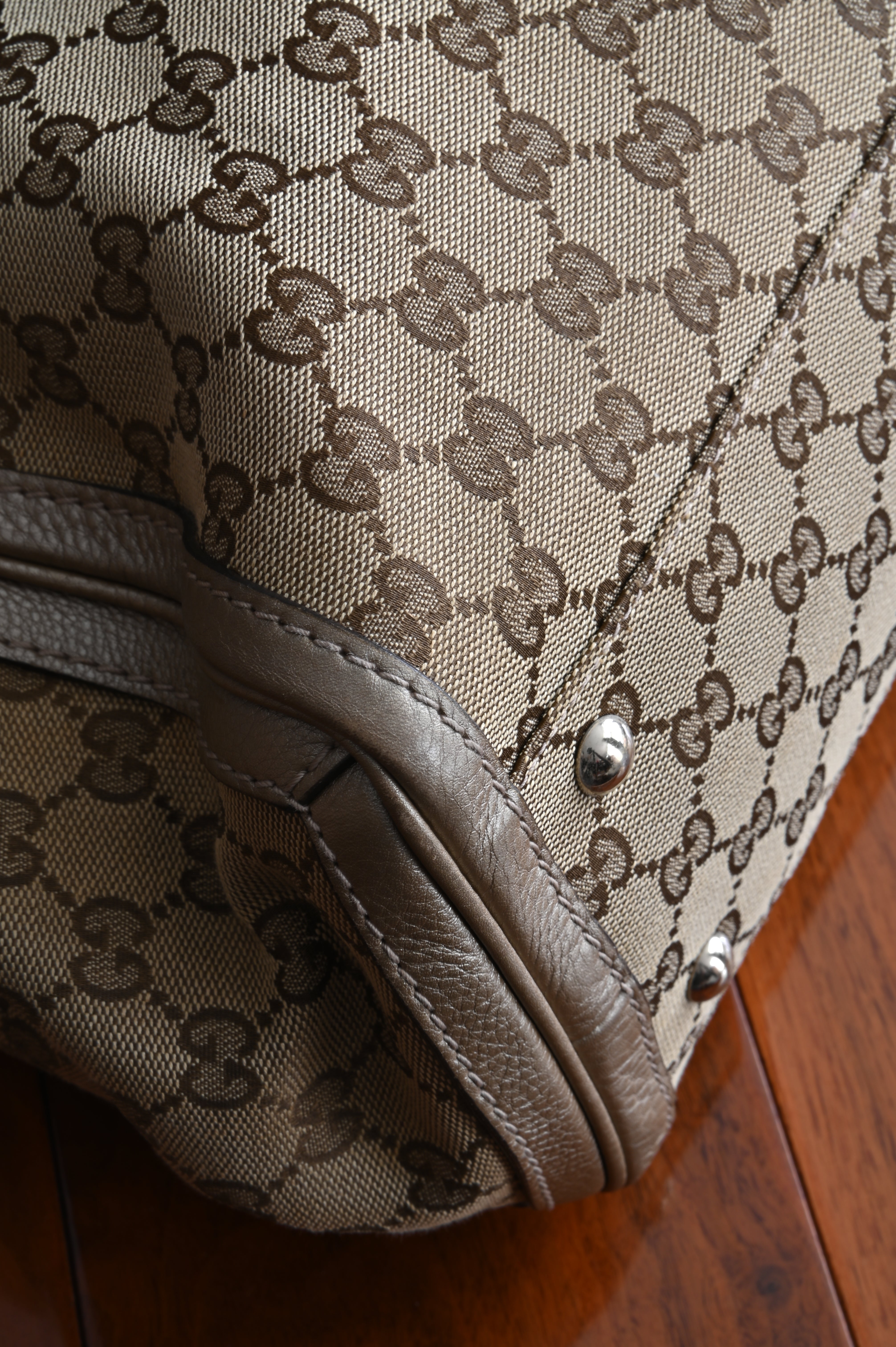 Gucci Champagne gold GG Canvas Bella large Tote Bag