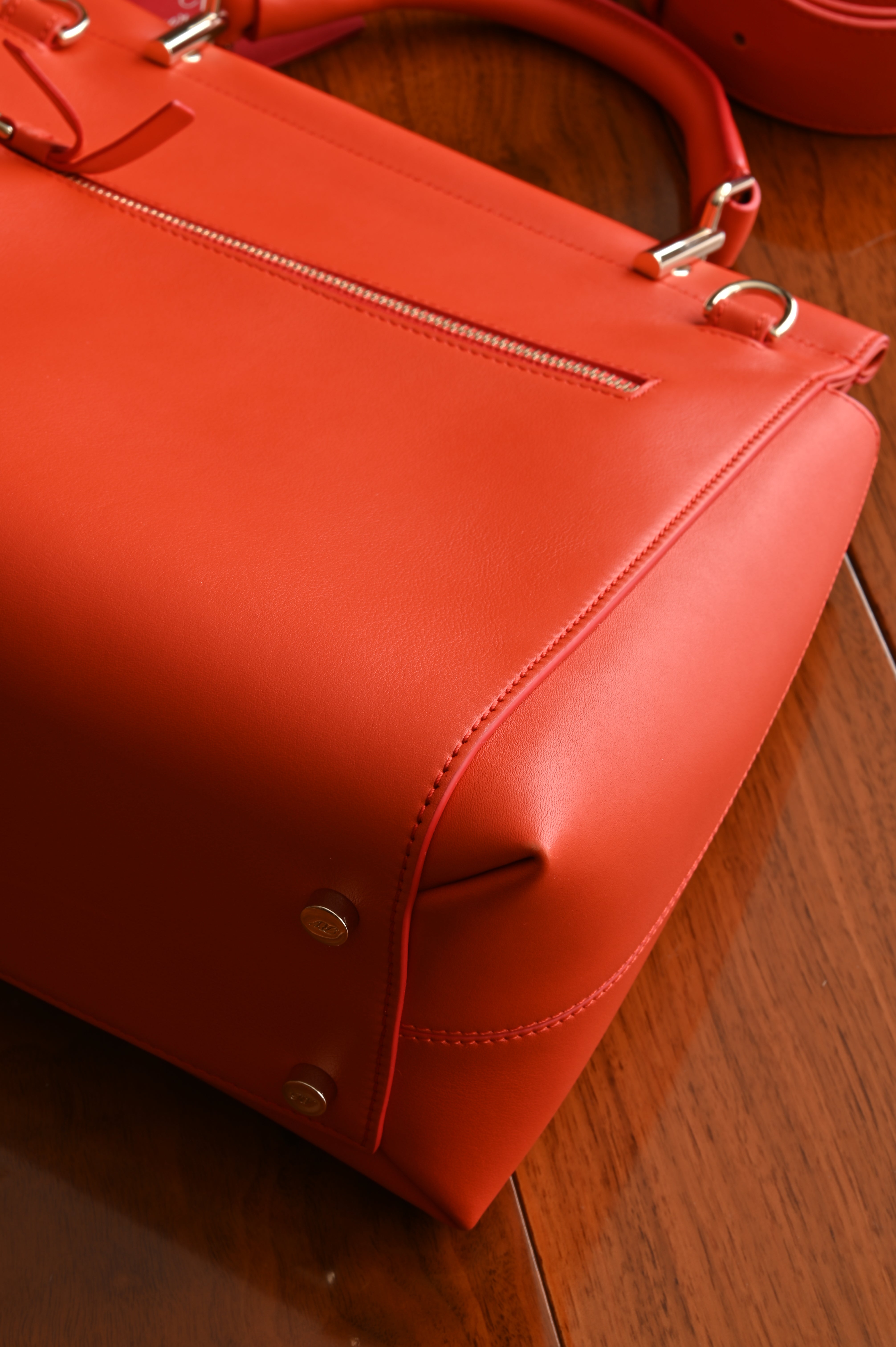 Roger Vivier Viv' Cabas Two Way Bag