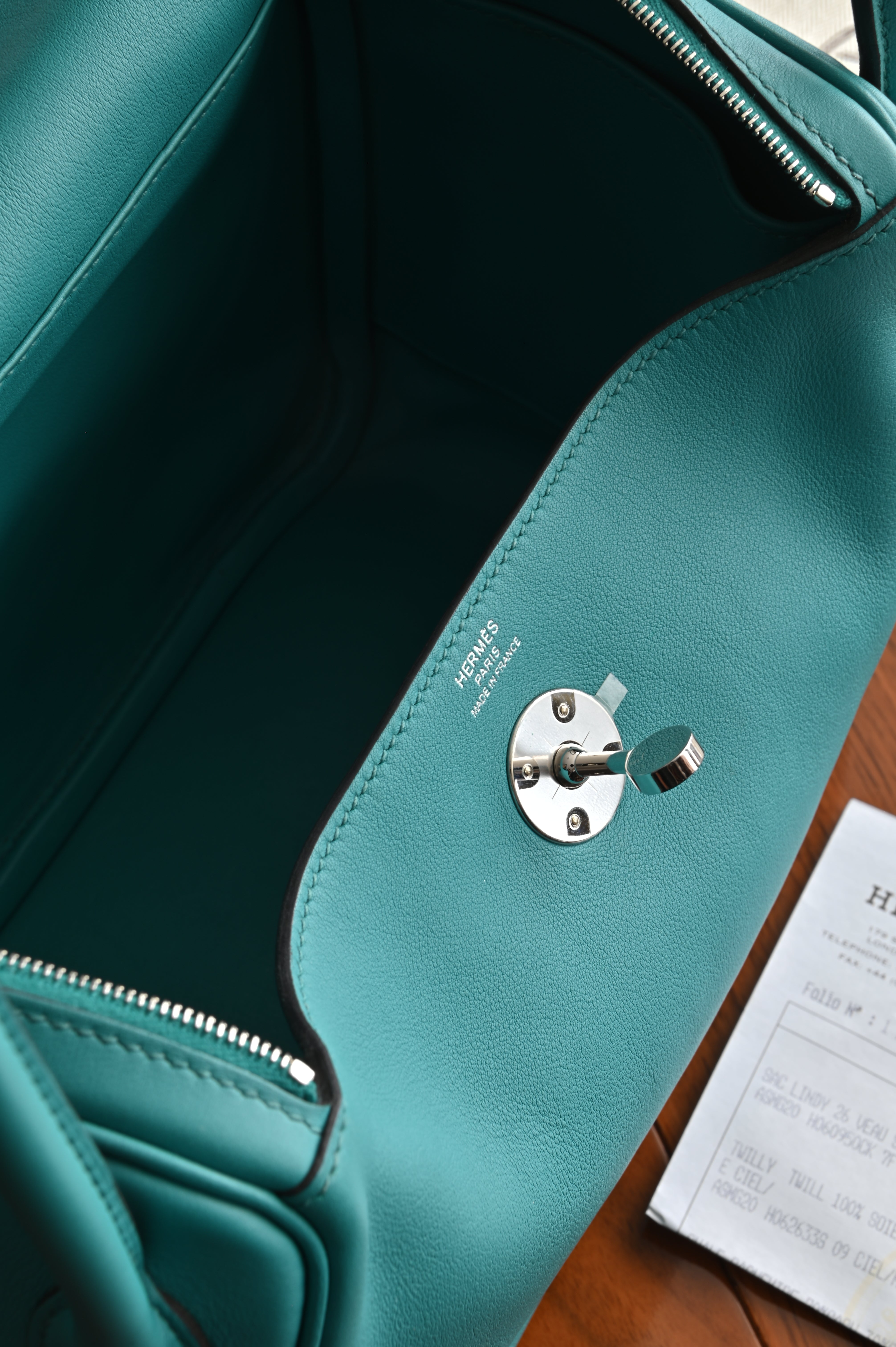 Hermès Lindy 26 Veau Swift leather Bleu Paon bag