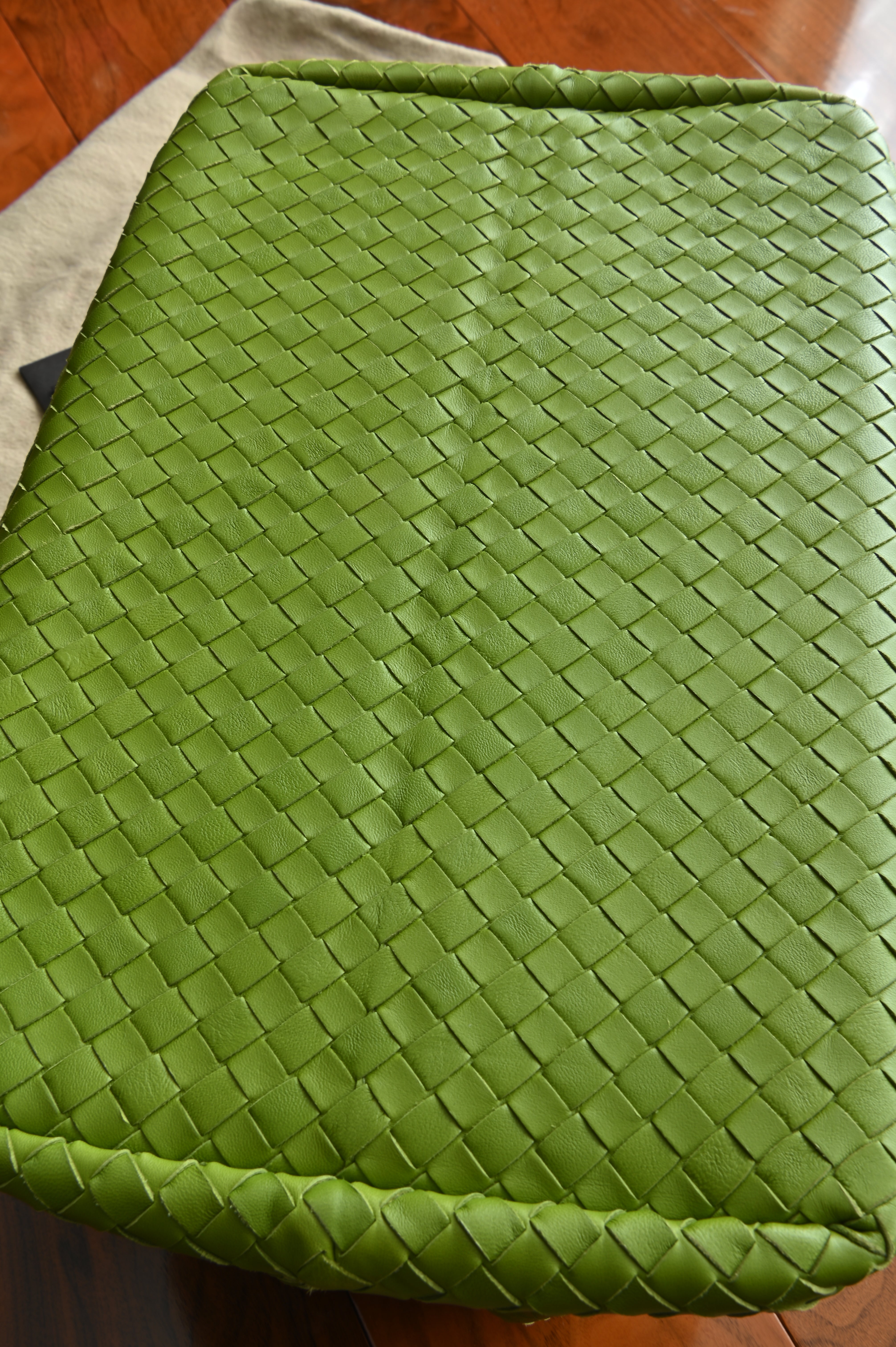 Bottega Veneta Nappa Intrecciatto large tote bag in lime green