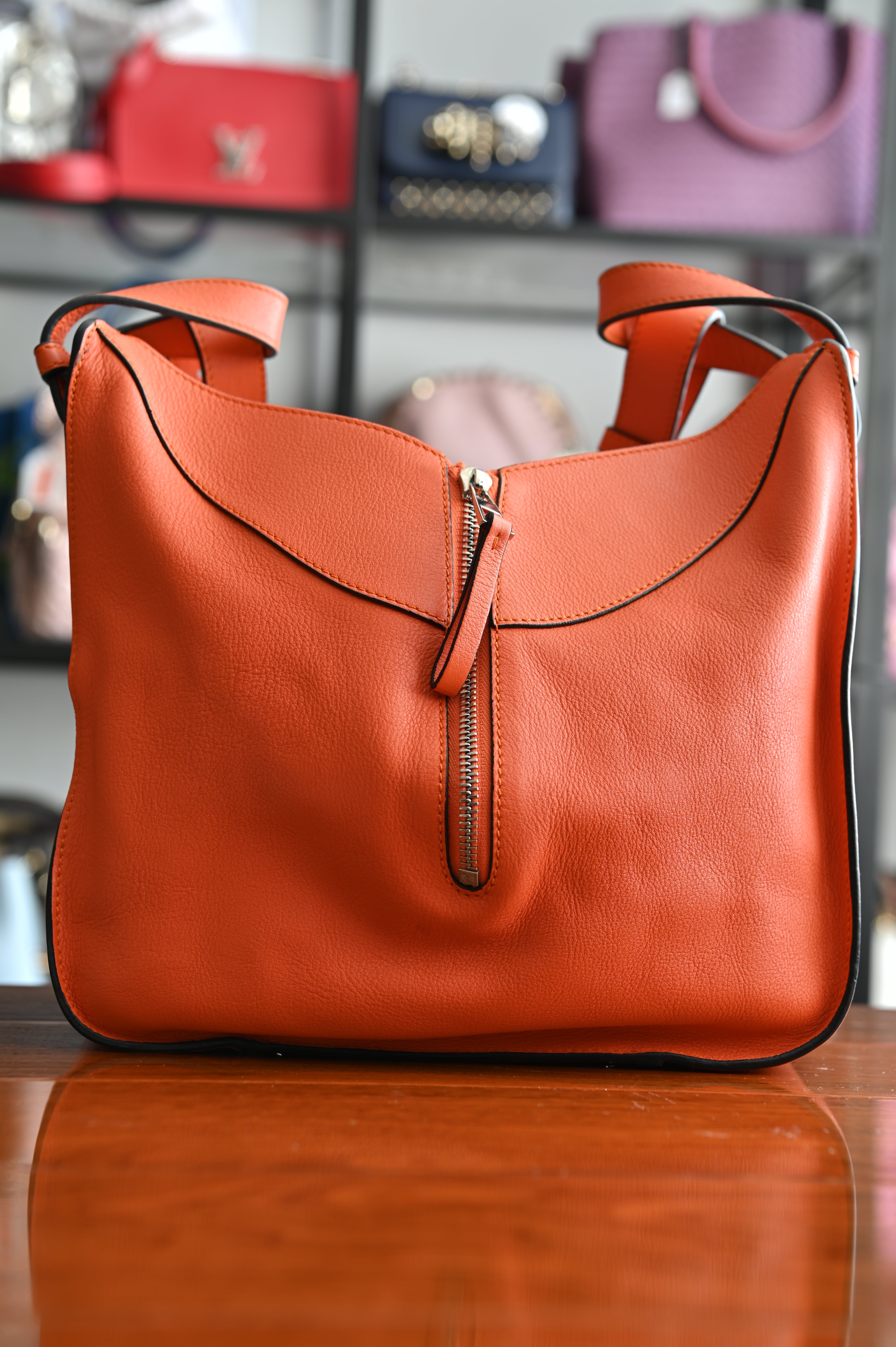 Loewe Hammock bag in orange