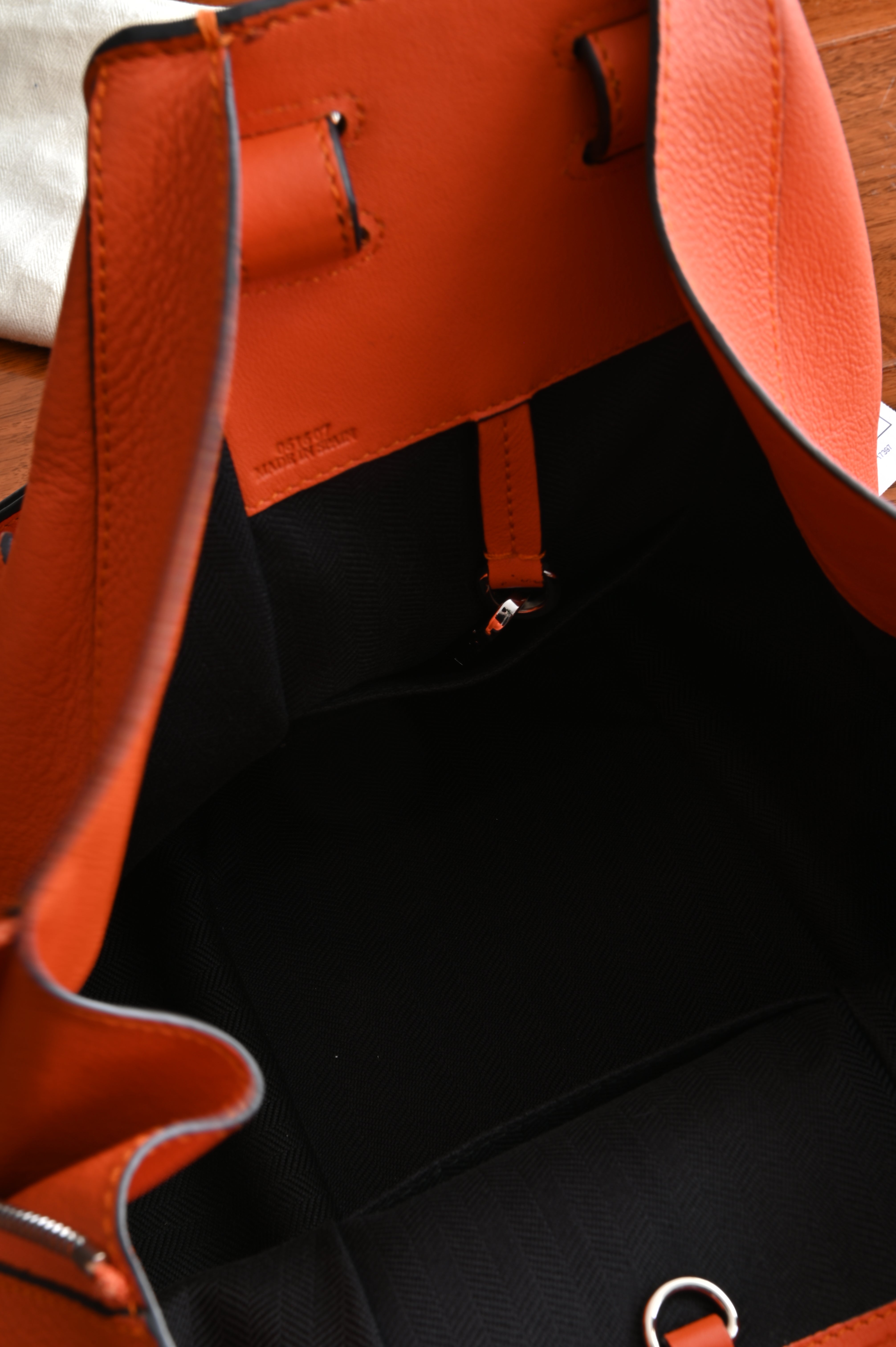 Loewe Hammock bag in orange