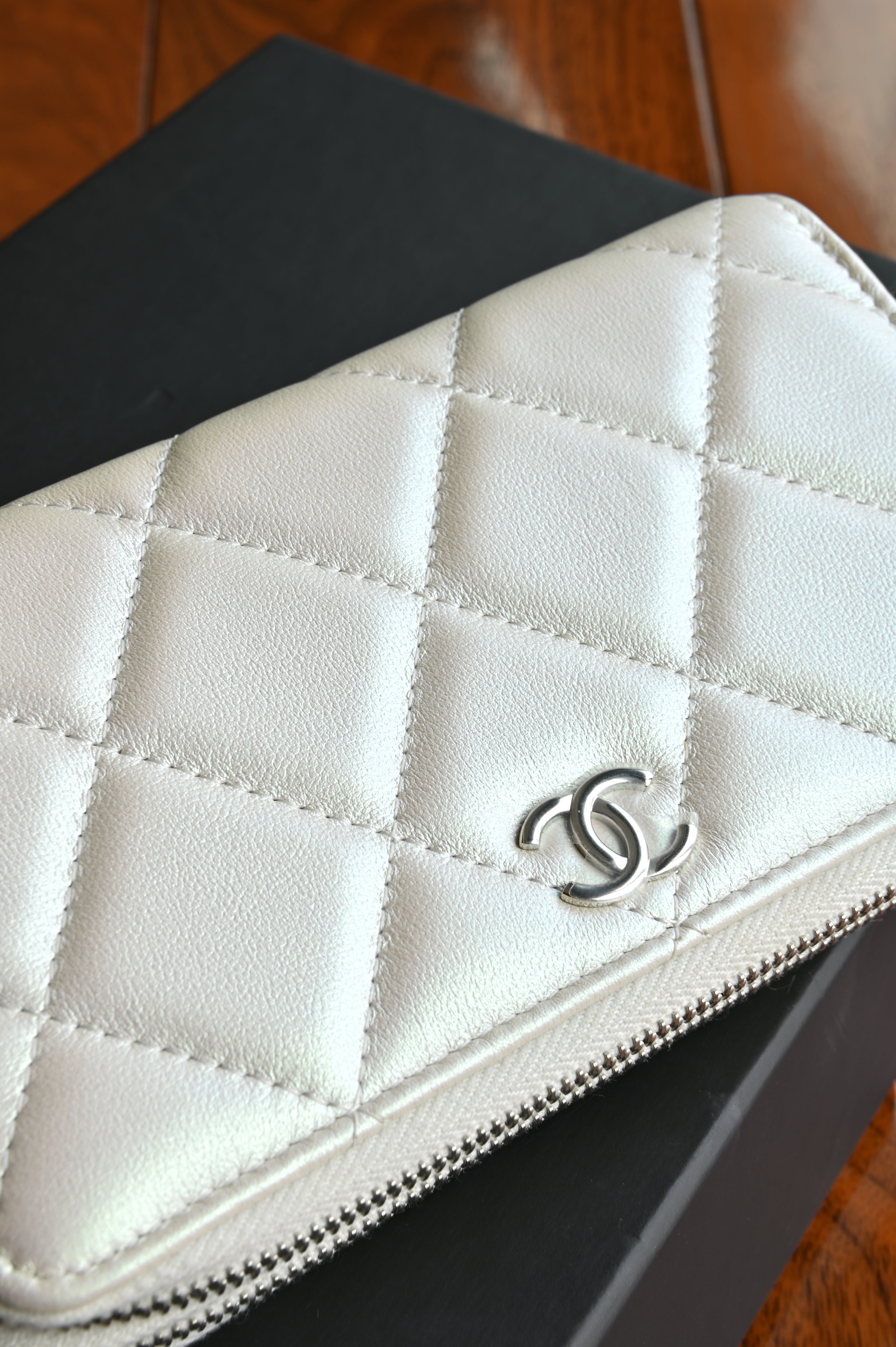 Chanel White Quilted Matelasse Long Wallet