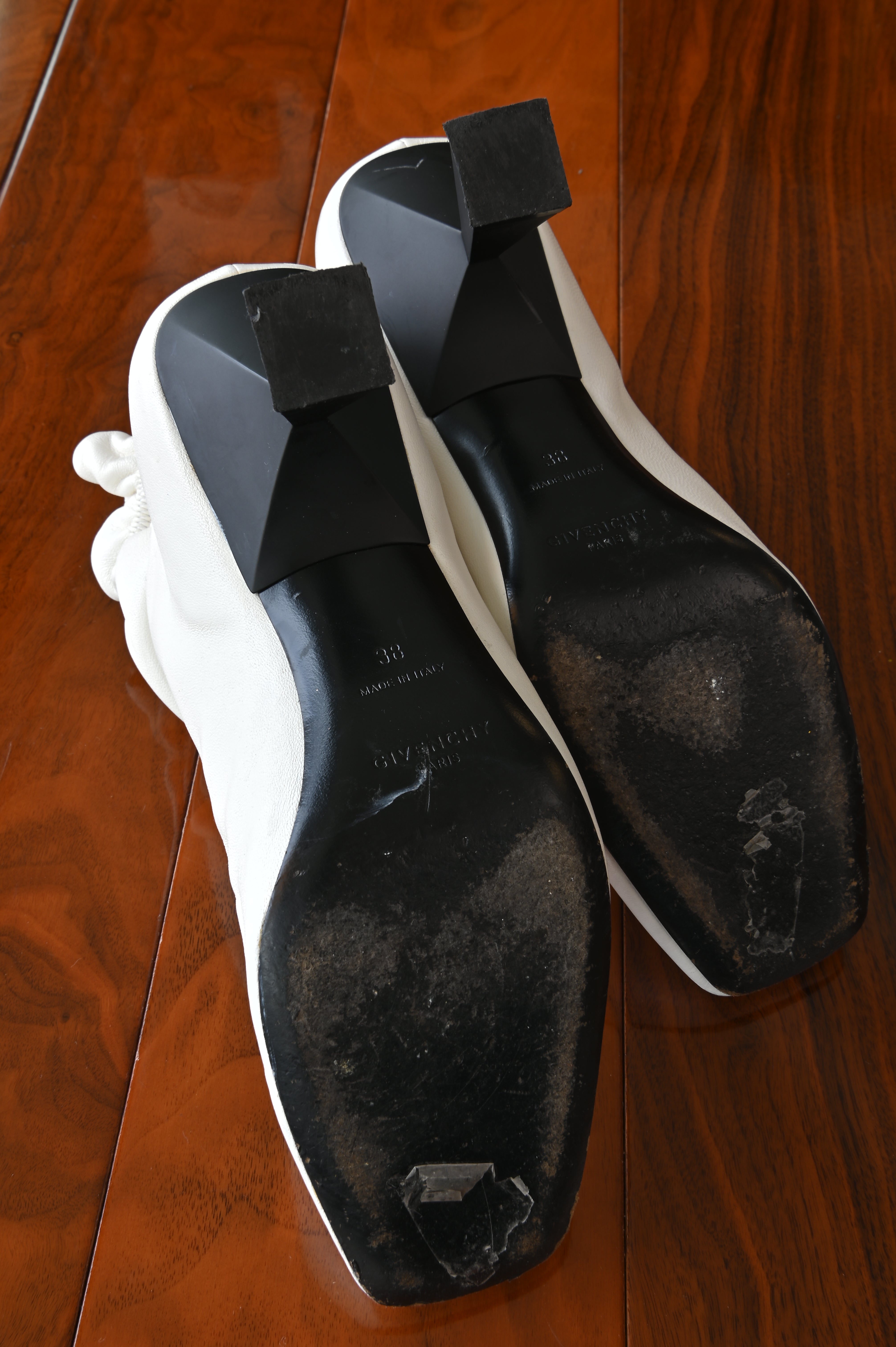 Givenchy White Lamb Leather Ankle Boots bottom