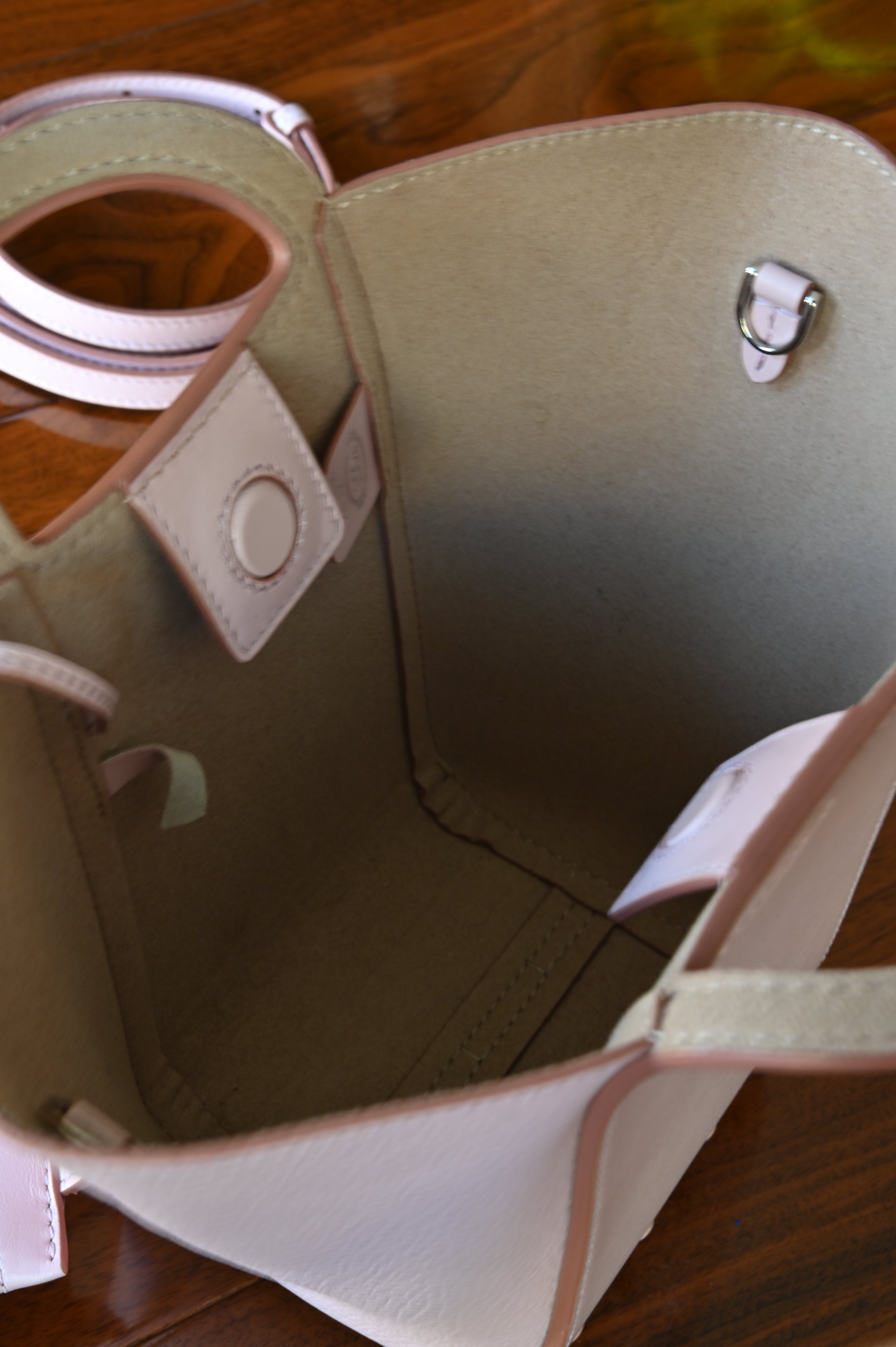 Tod's Pink Small Bucket Shoulder Bag