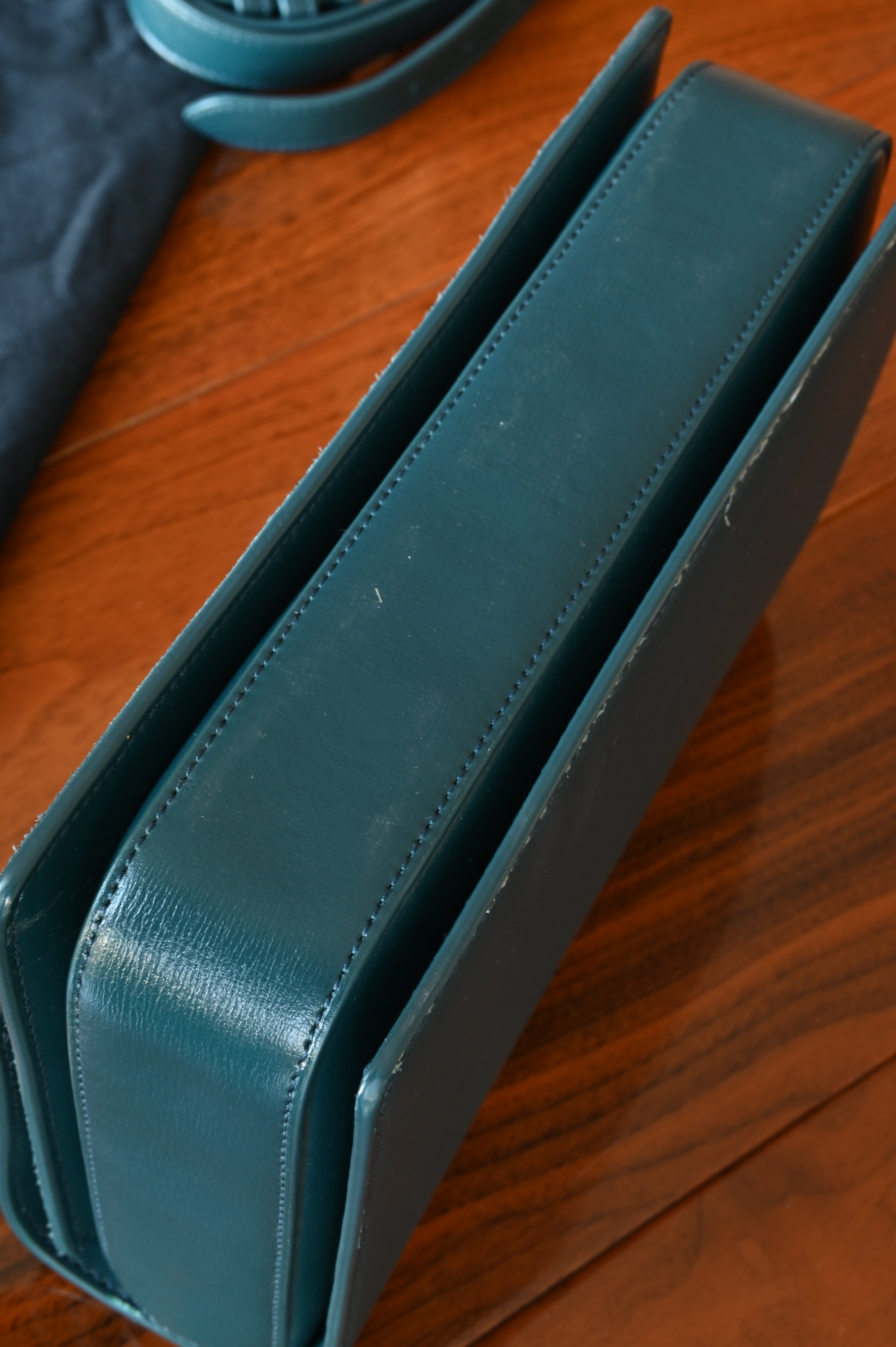 Saint Laurent Dark Green Bellechasse Shoulder Bag