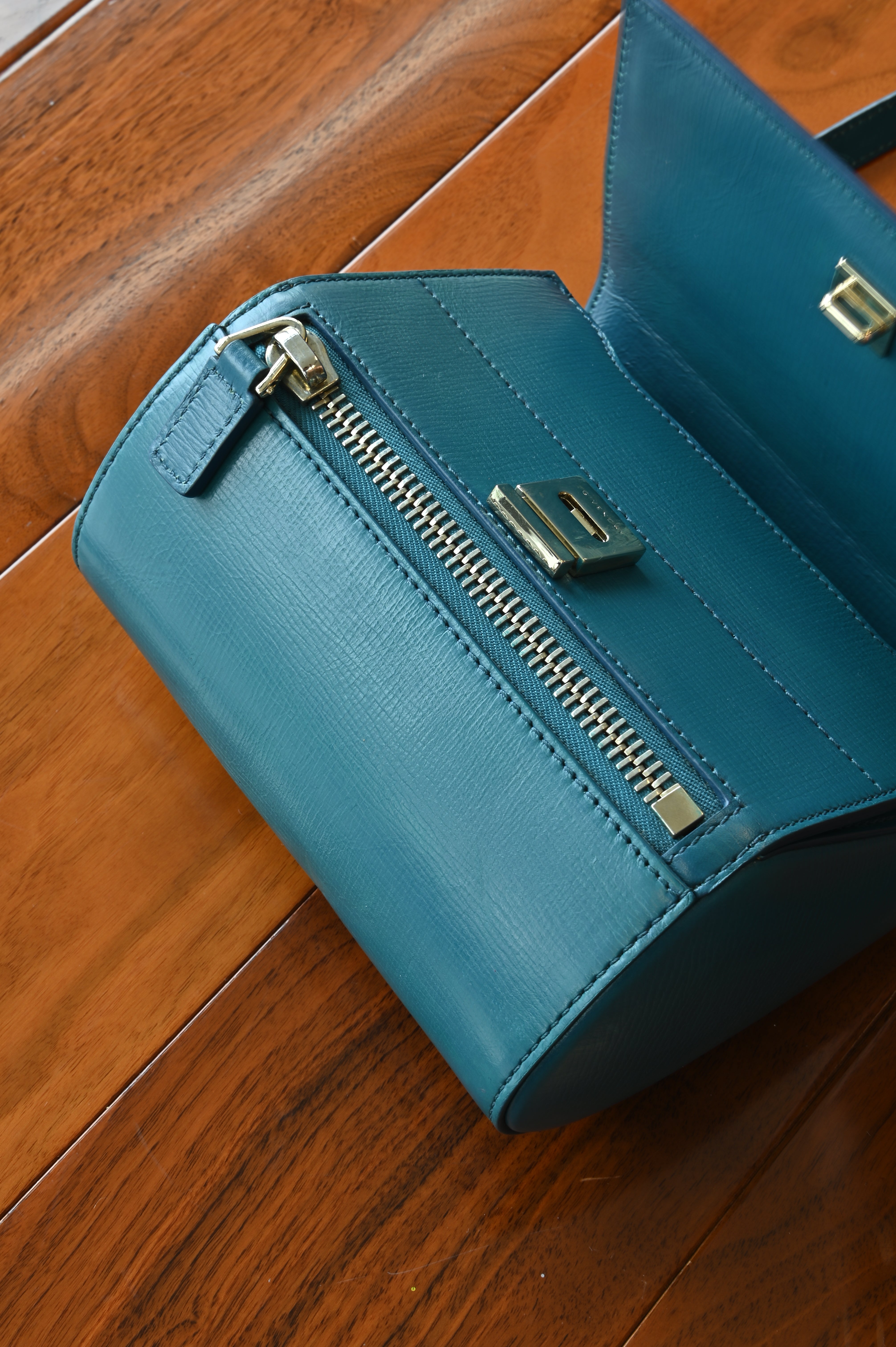 Givenchy Turquoise Pandora Box Bag zipper