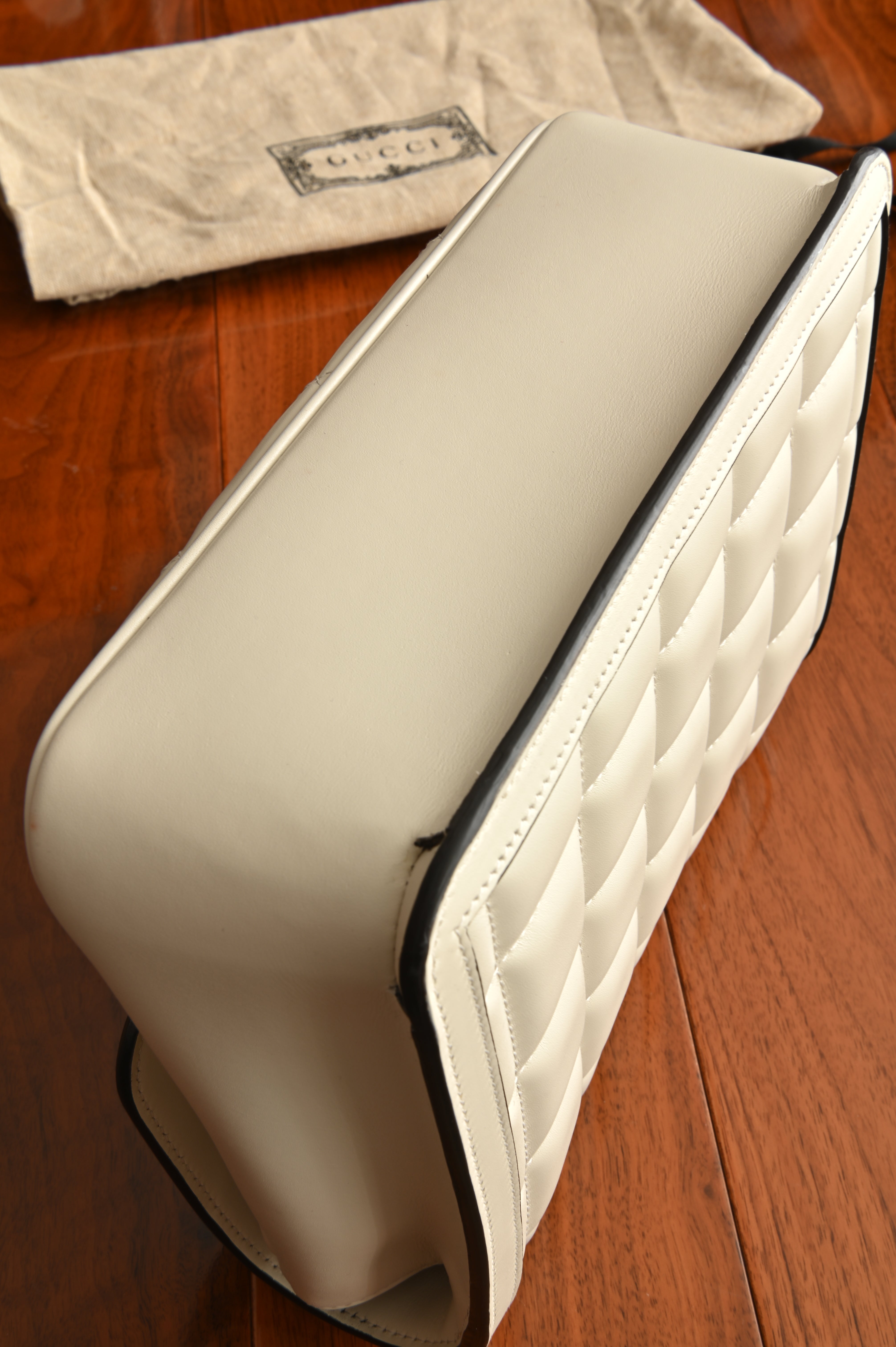 Gucci Deco Small Shoulder Bag in White Quilted Calf leather with Gold Silver-toned Lock bottom