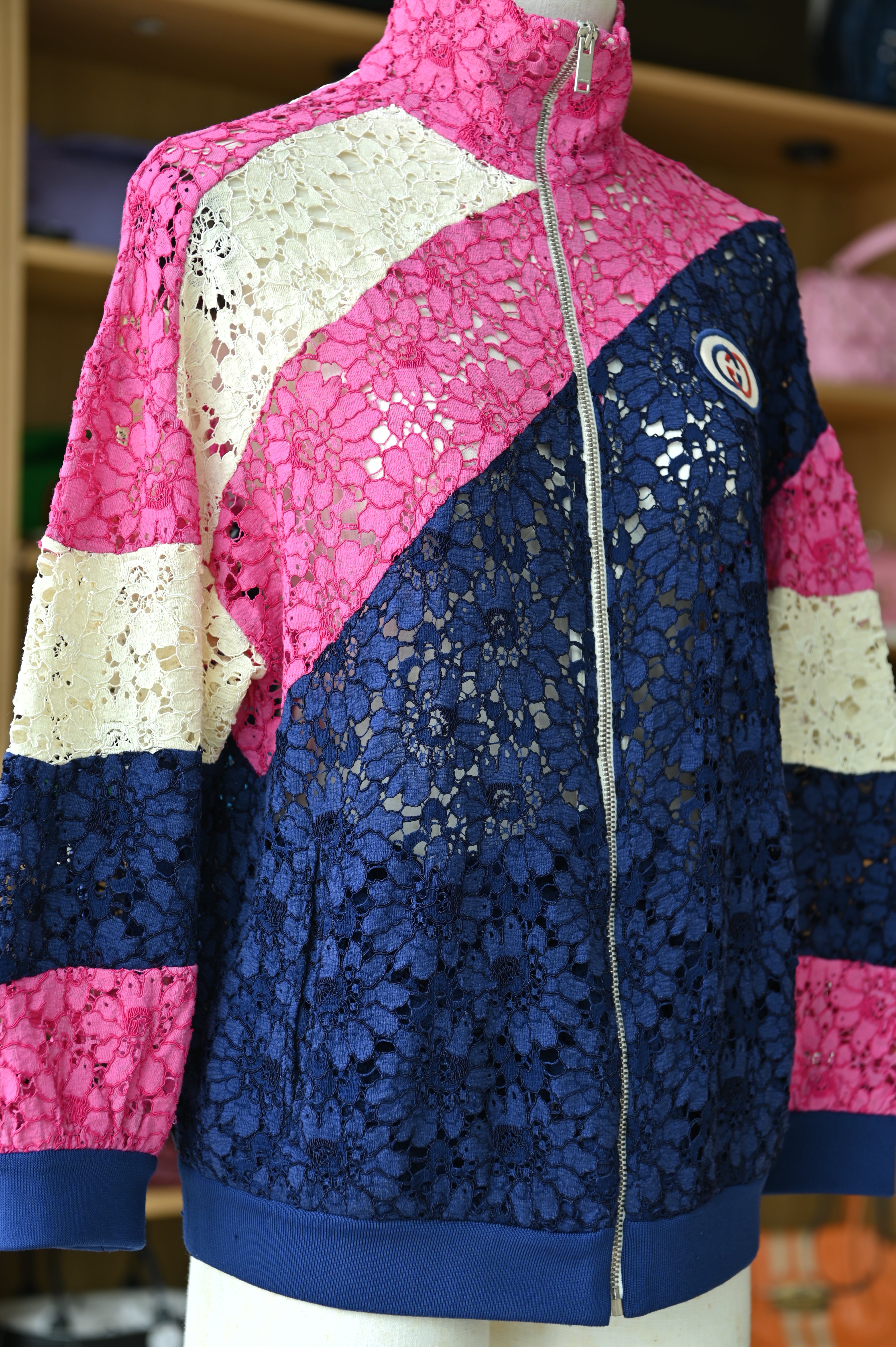  Gucci Floral Guipure Lace Track Jacket angle