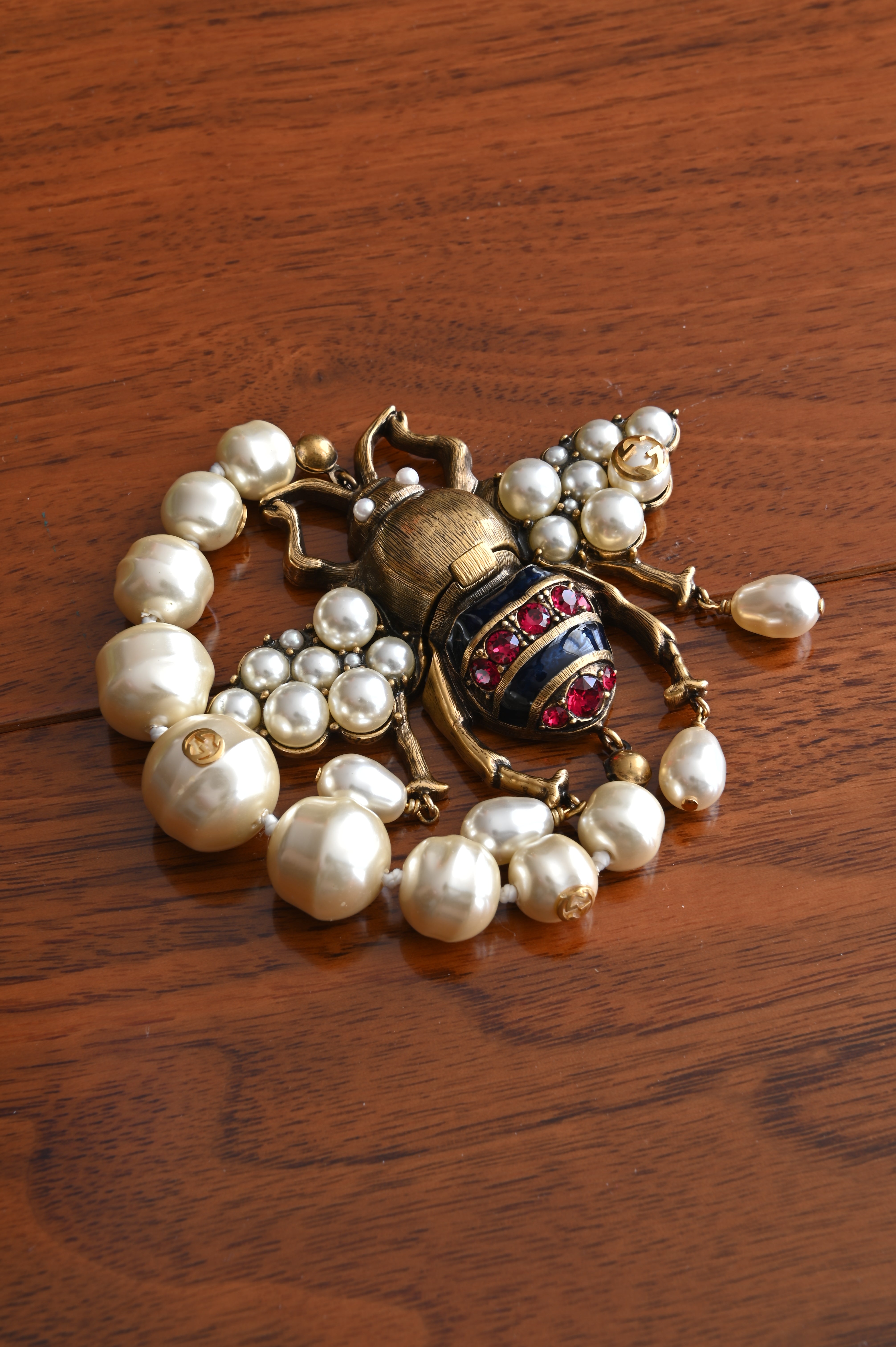 Gucci Gold Pearl Bee Brooch front