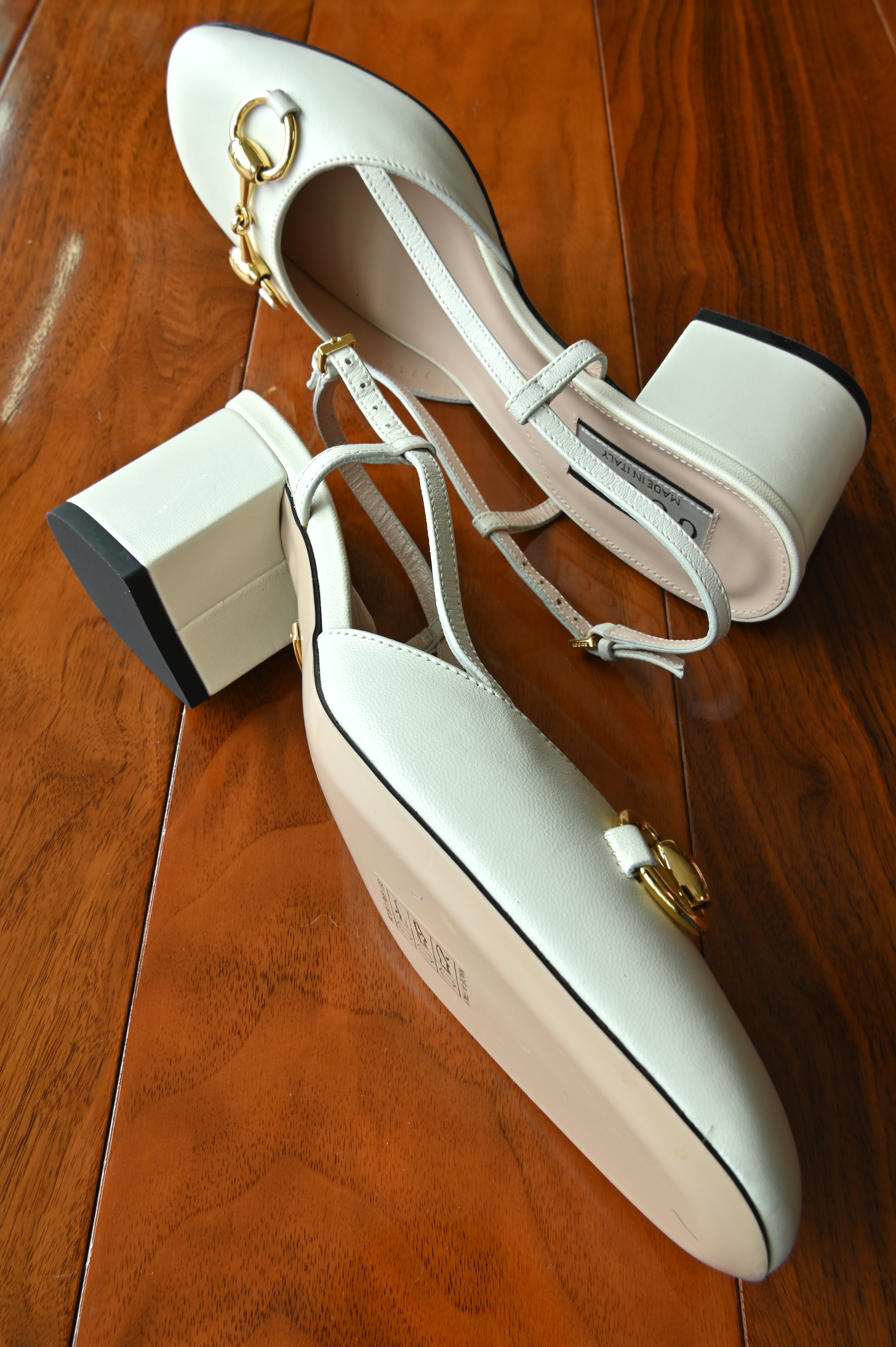 Gucci White Horsebit Lamb Leather Slingback Pumps side