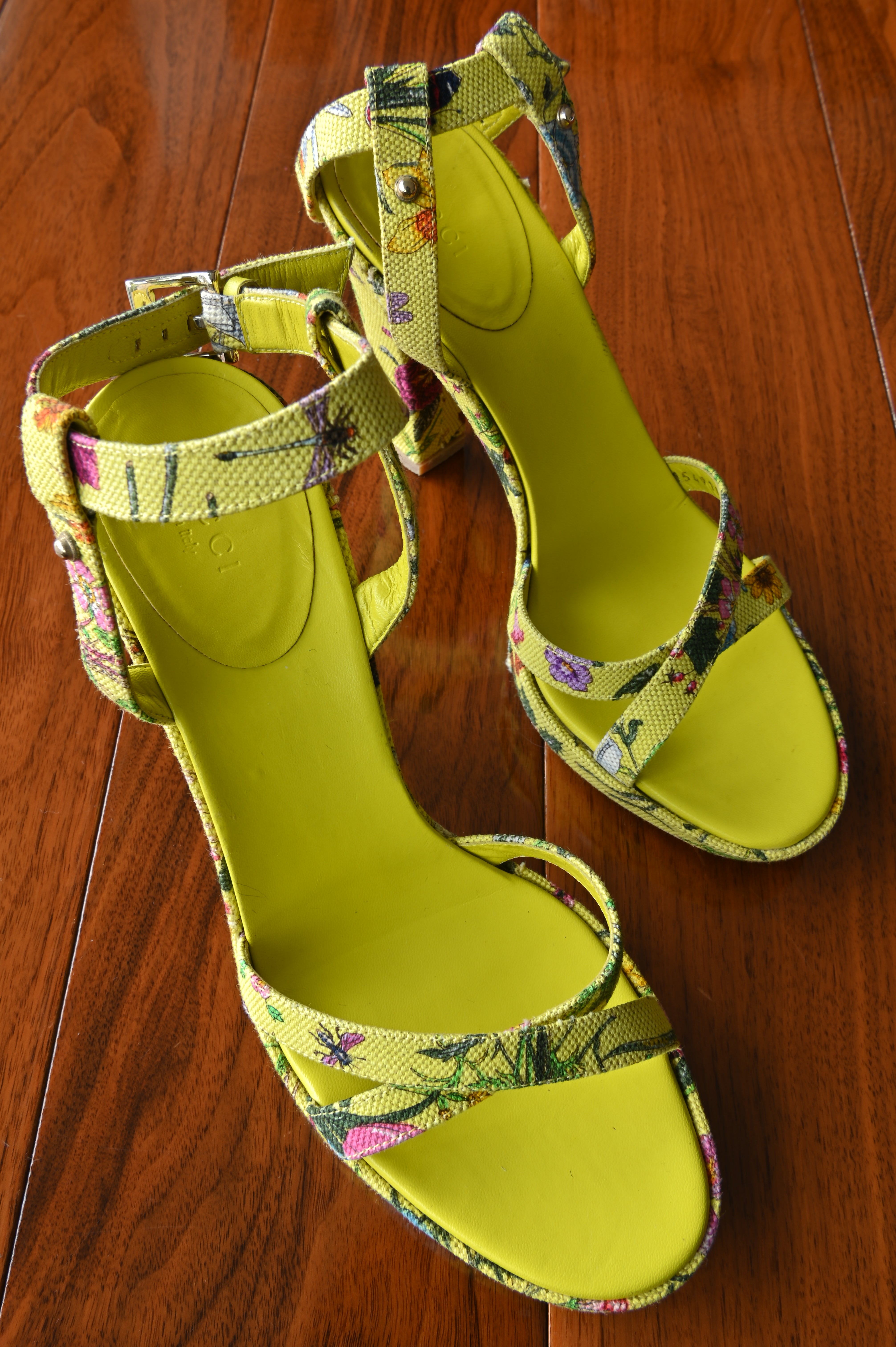  Gucci Yellow Floral Heels