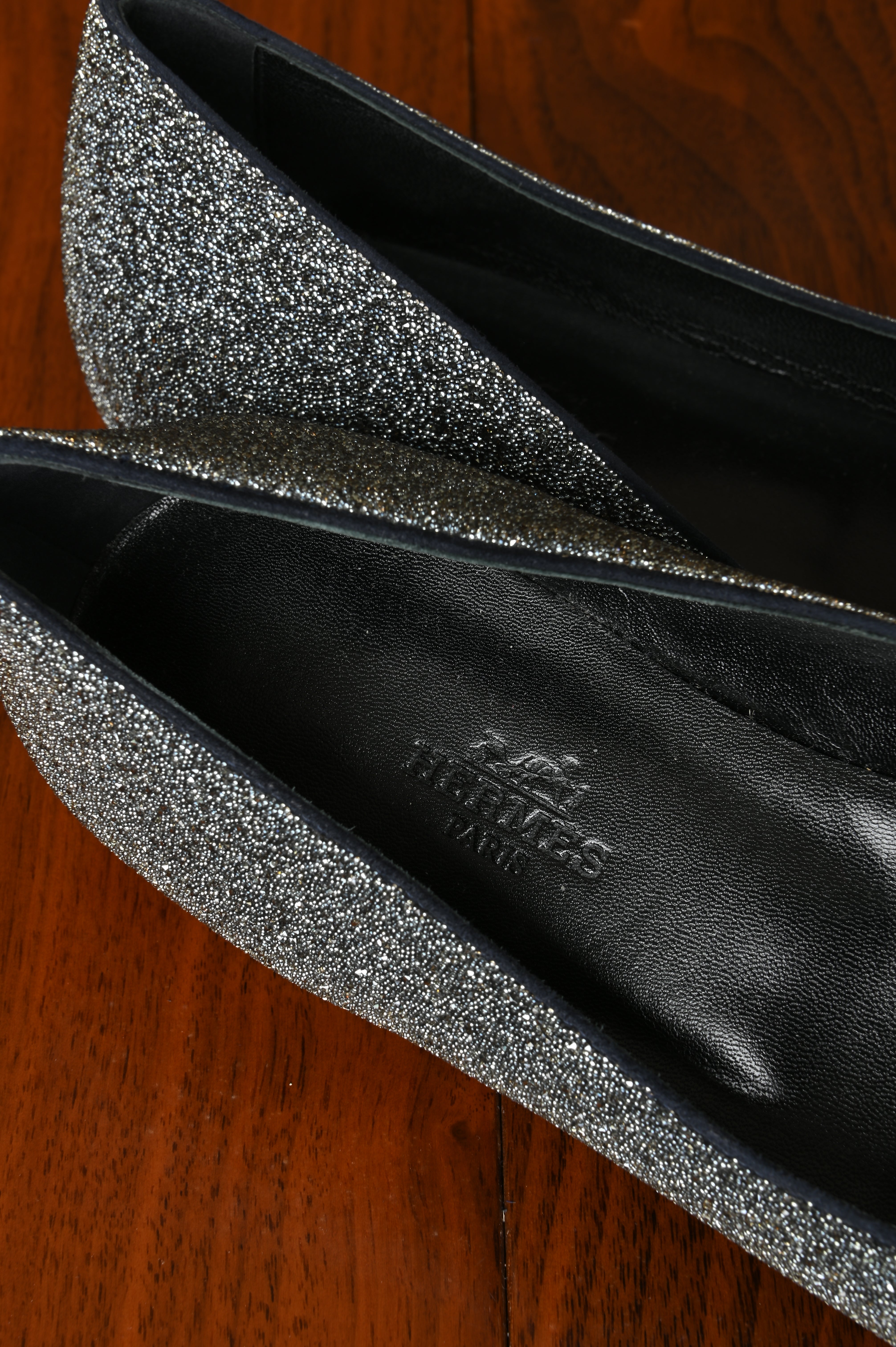 Hermès Silver Glitter Slip-on Holly Loafers logo