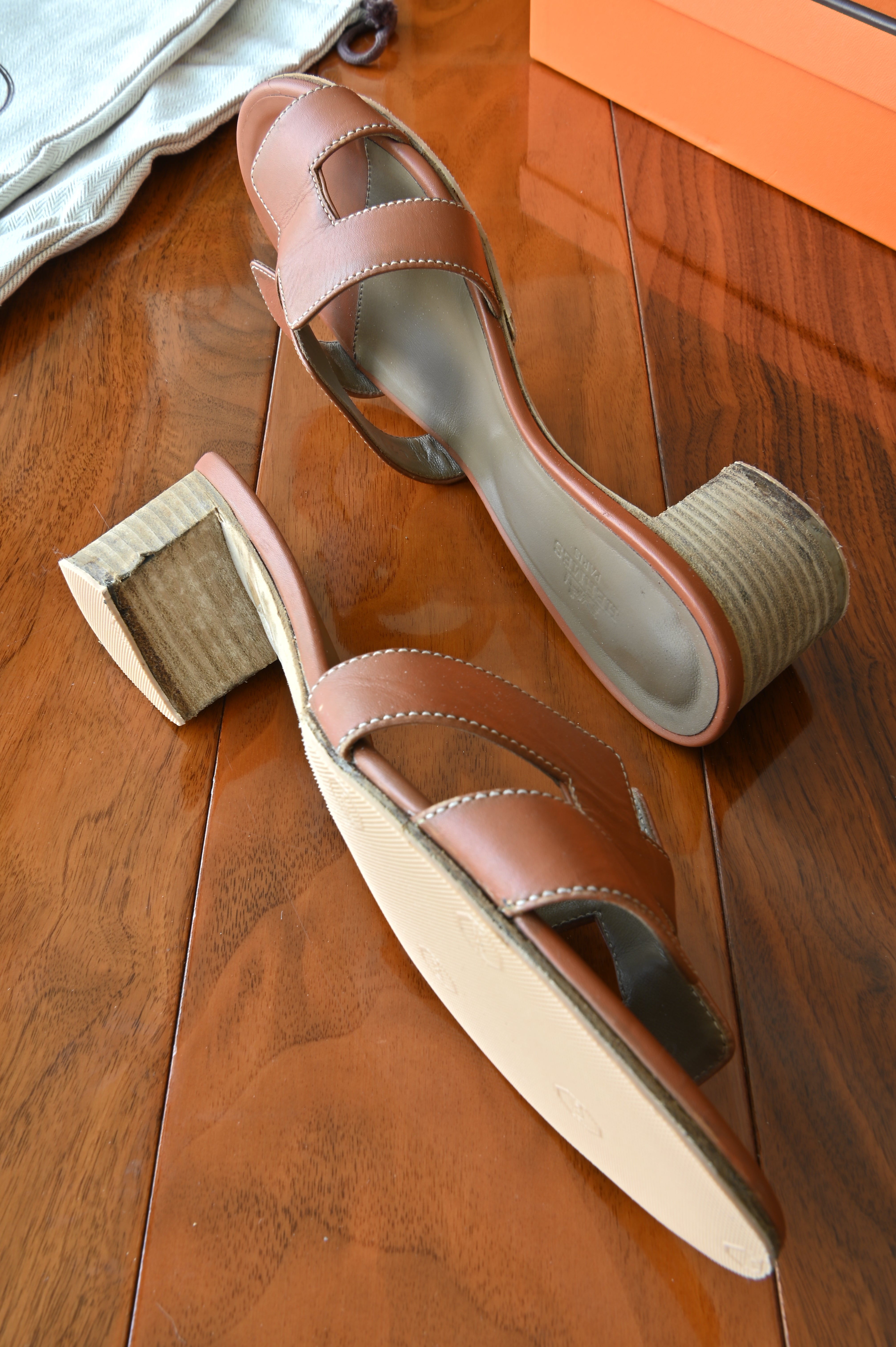 Hermes Brown Oasis Sandals side