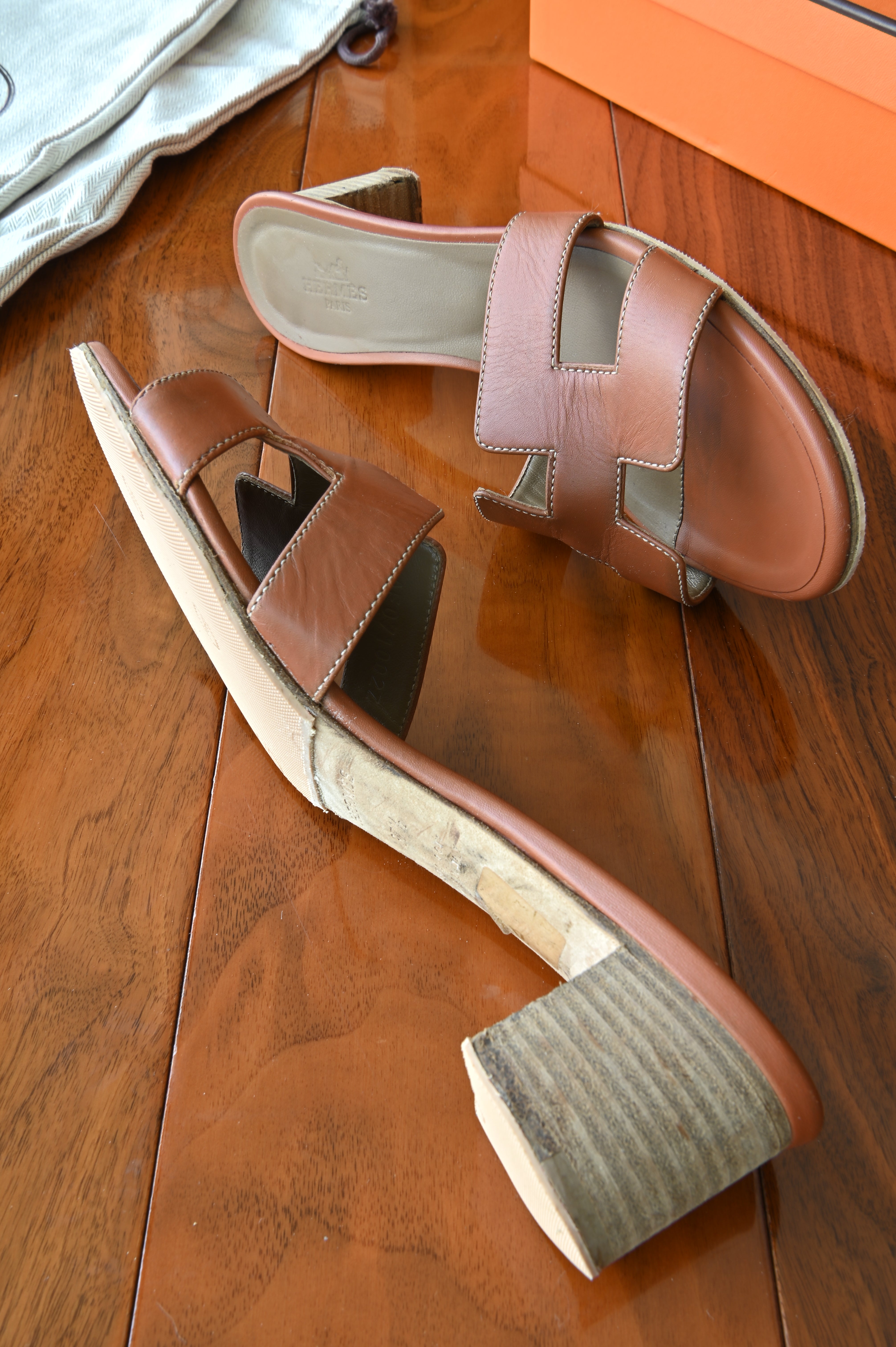 Hermes Brown Oasis Sandals side two