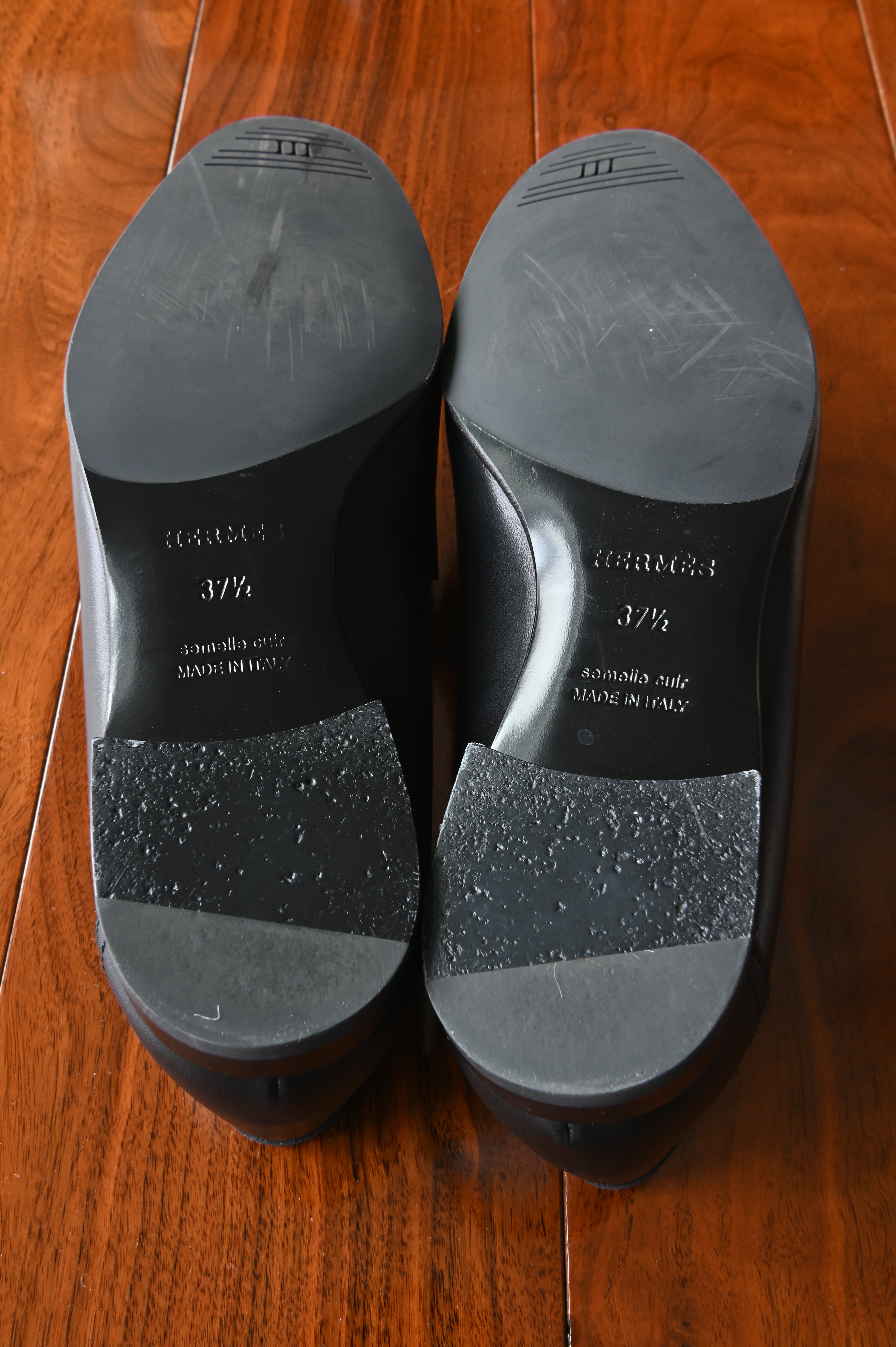 Hermes Paris Lizard Emboss Loafers bottom