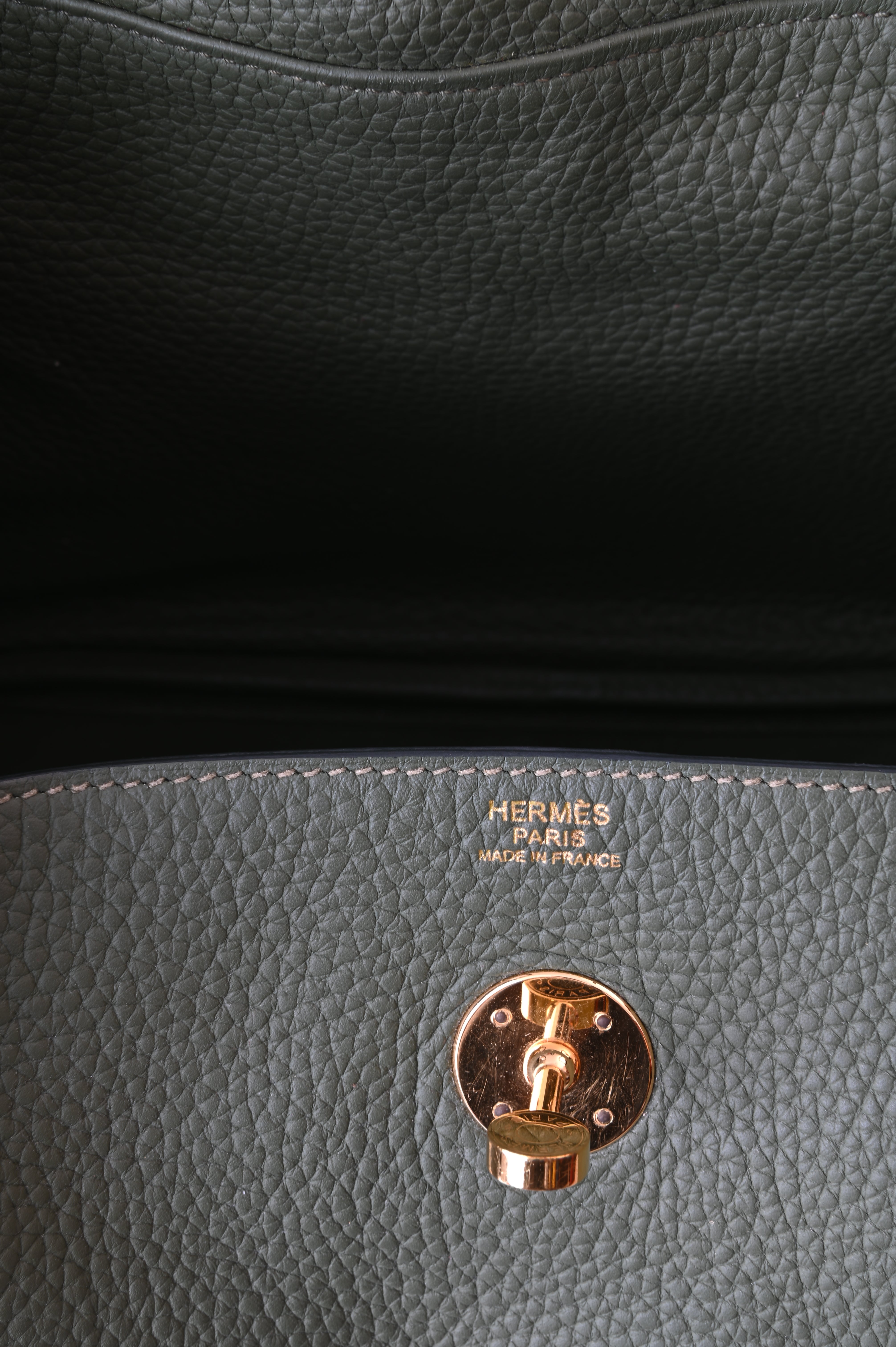 Hermes Lindy Taurillon Clemence 30 in Olive green and gold hardware