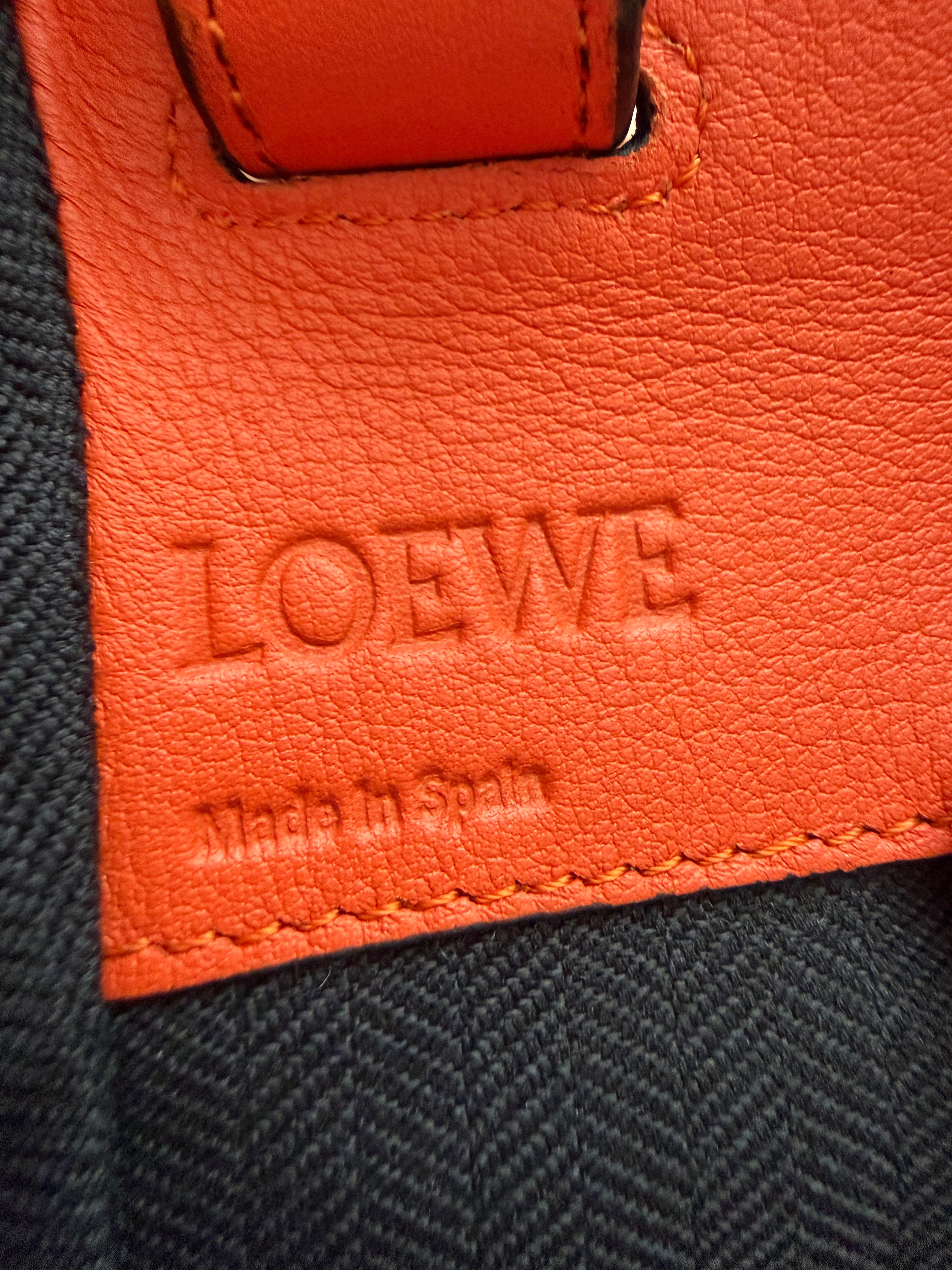 Loewe Hammock bag in orange