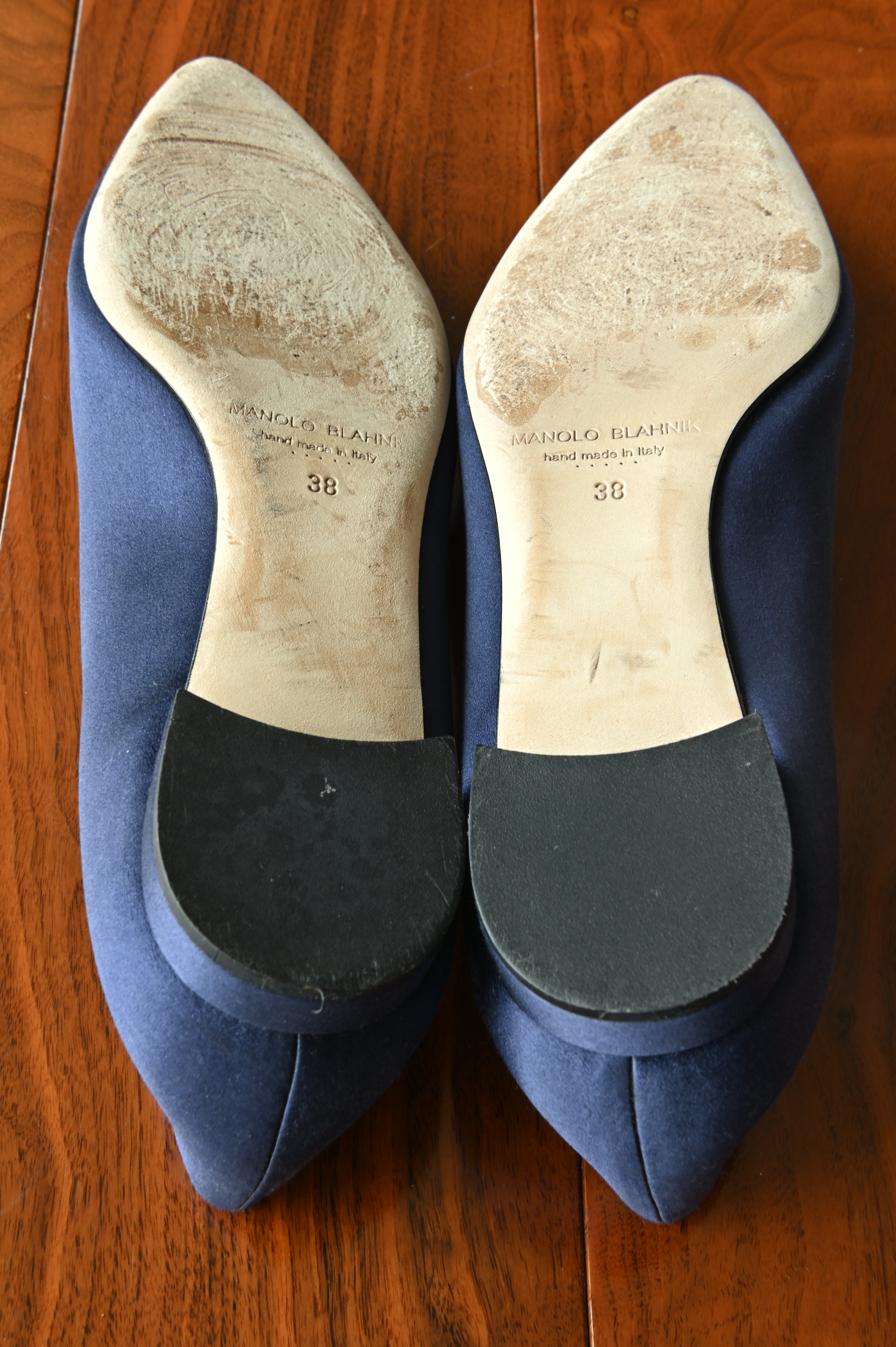 Manolo Blahnik Blue Crystal Embellished Roncona Flats bottom