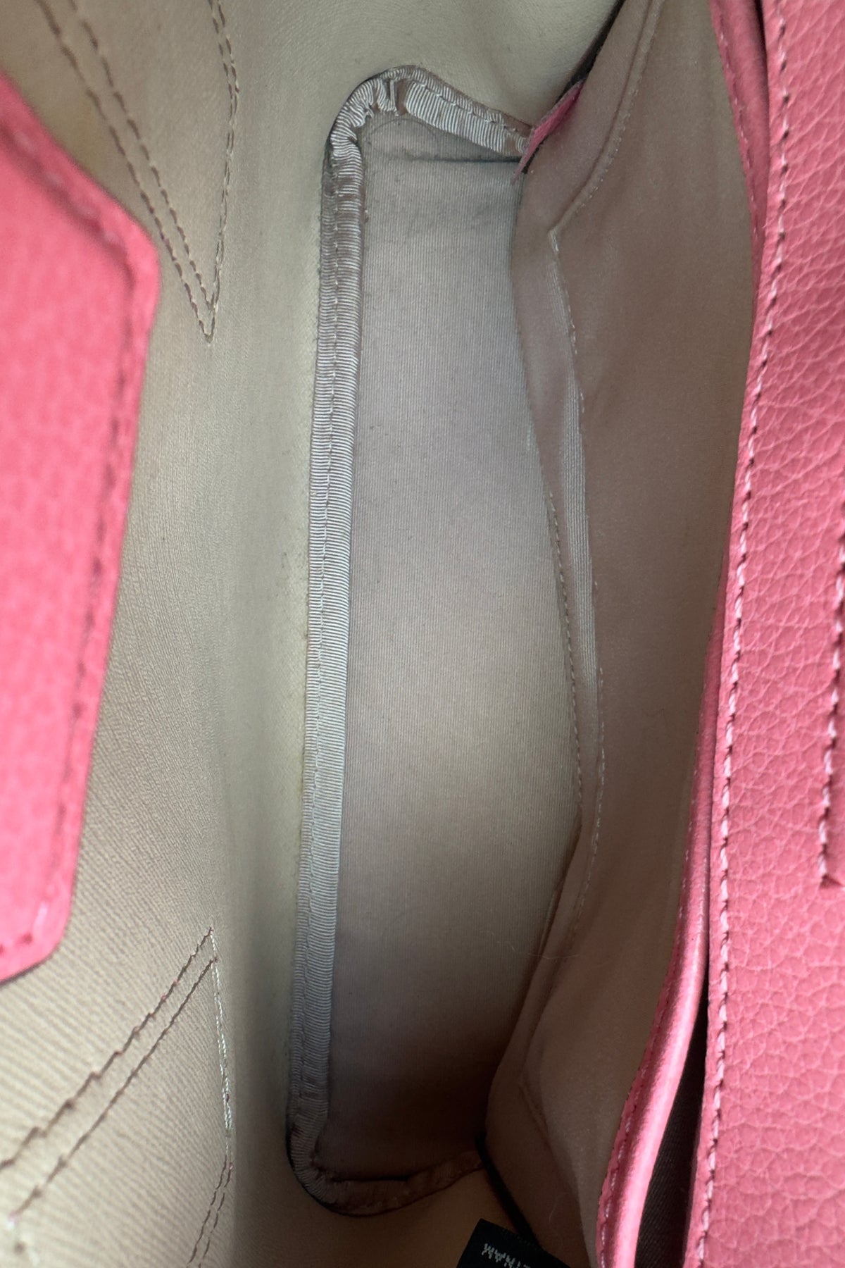 Marc Jacobs Pink Crossbody Bag pocket