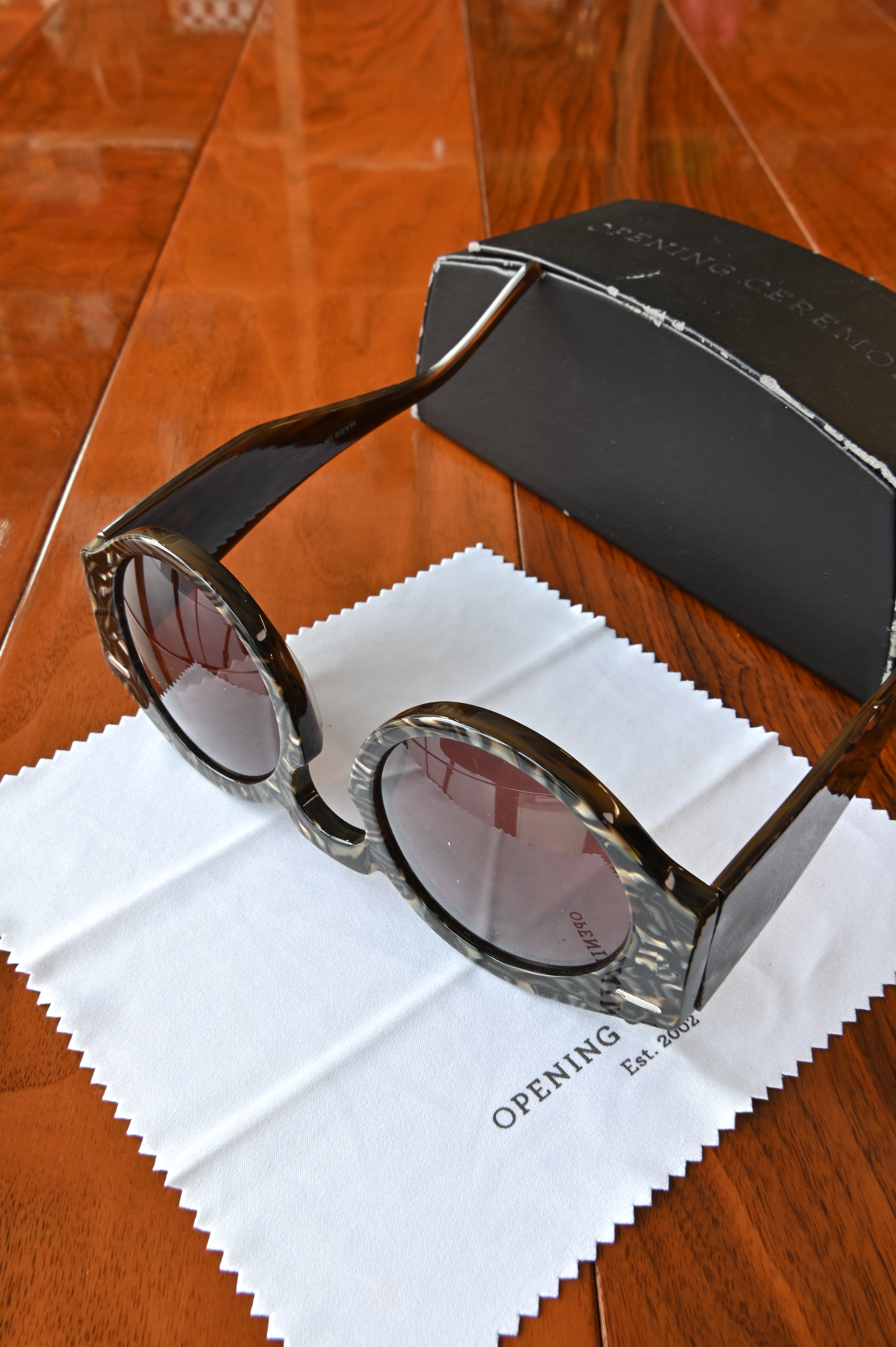 Opening Ceremony Round Olive Sunglasses bottom