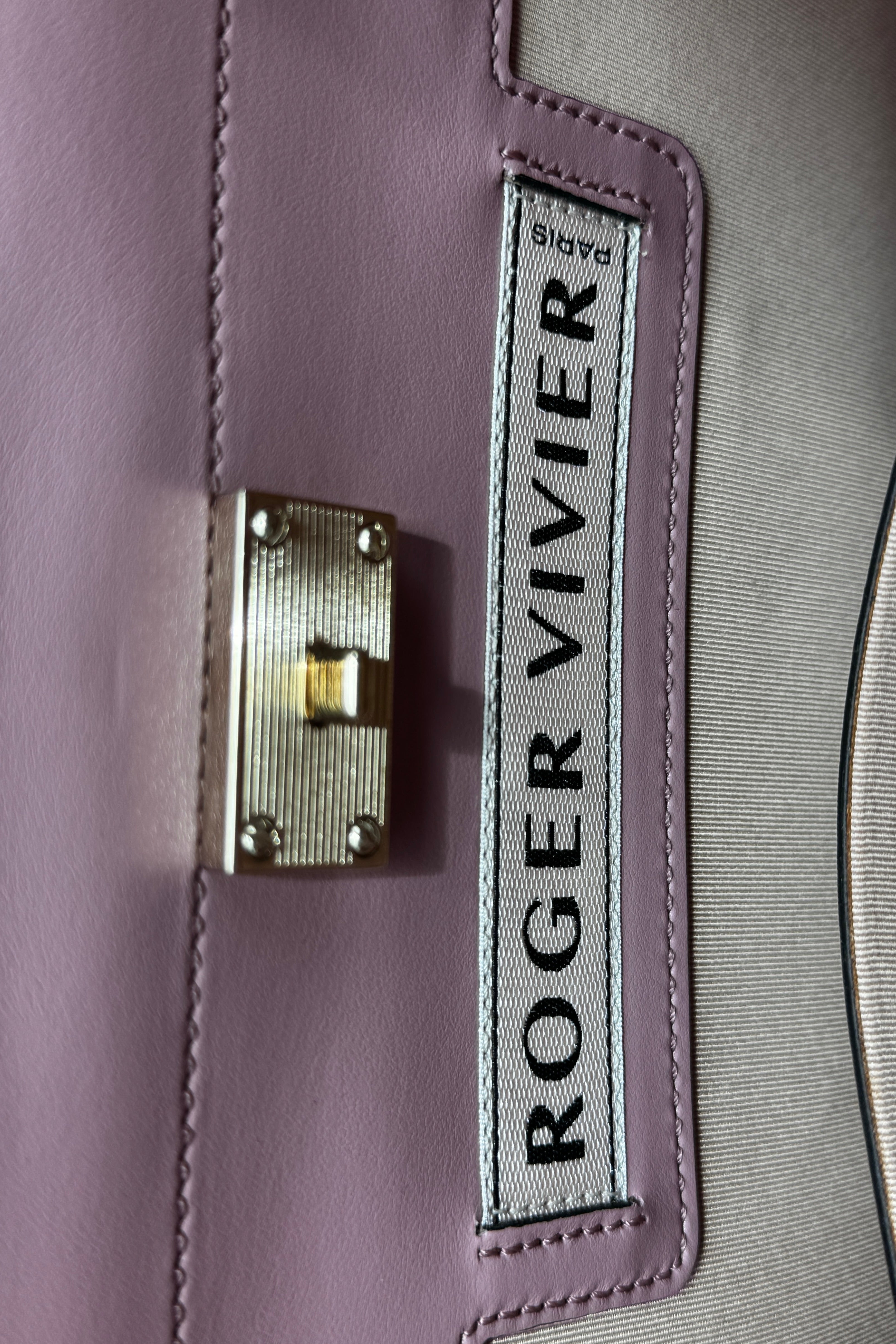 Roger Viver Pink Top Handle Bag logo