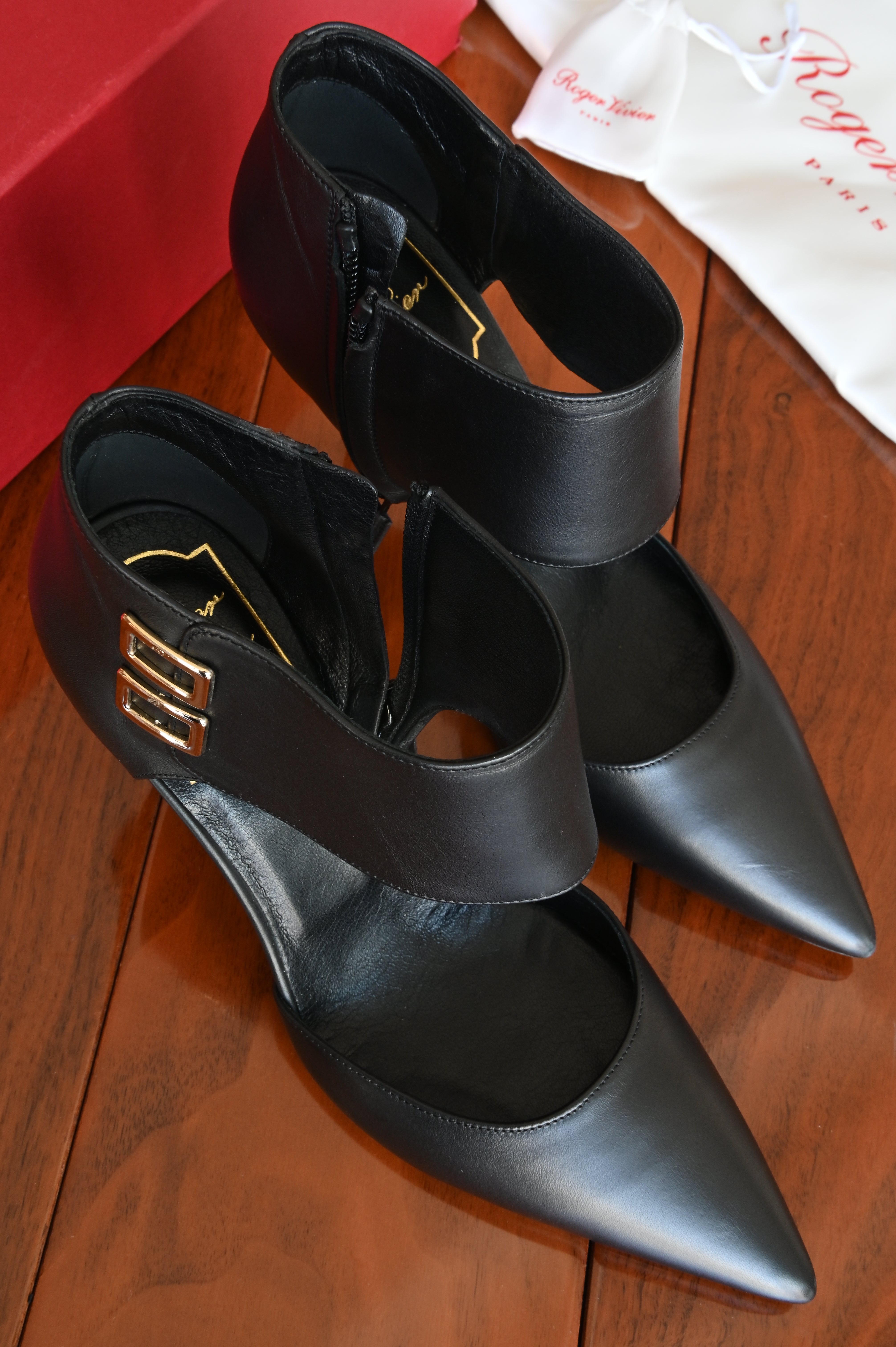 Roger Vivier Black Gold High Heels