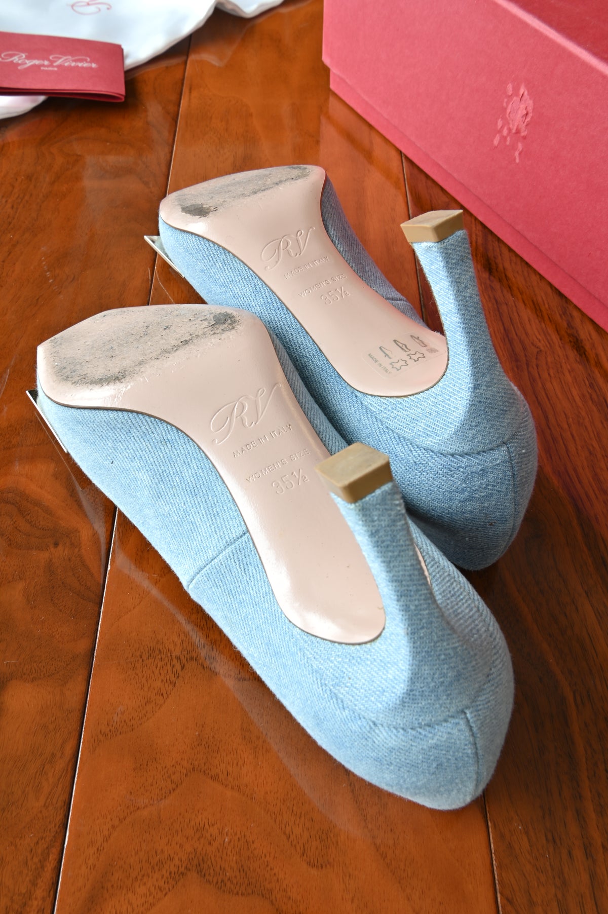 Roger Vivier Light Blue Denim Trompette Pumps bottom two