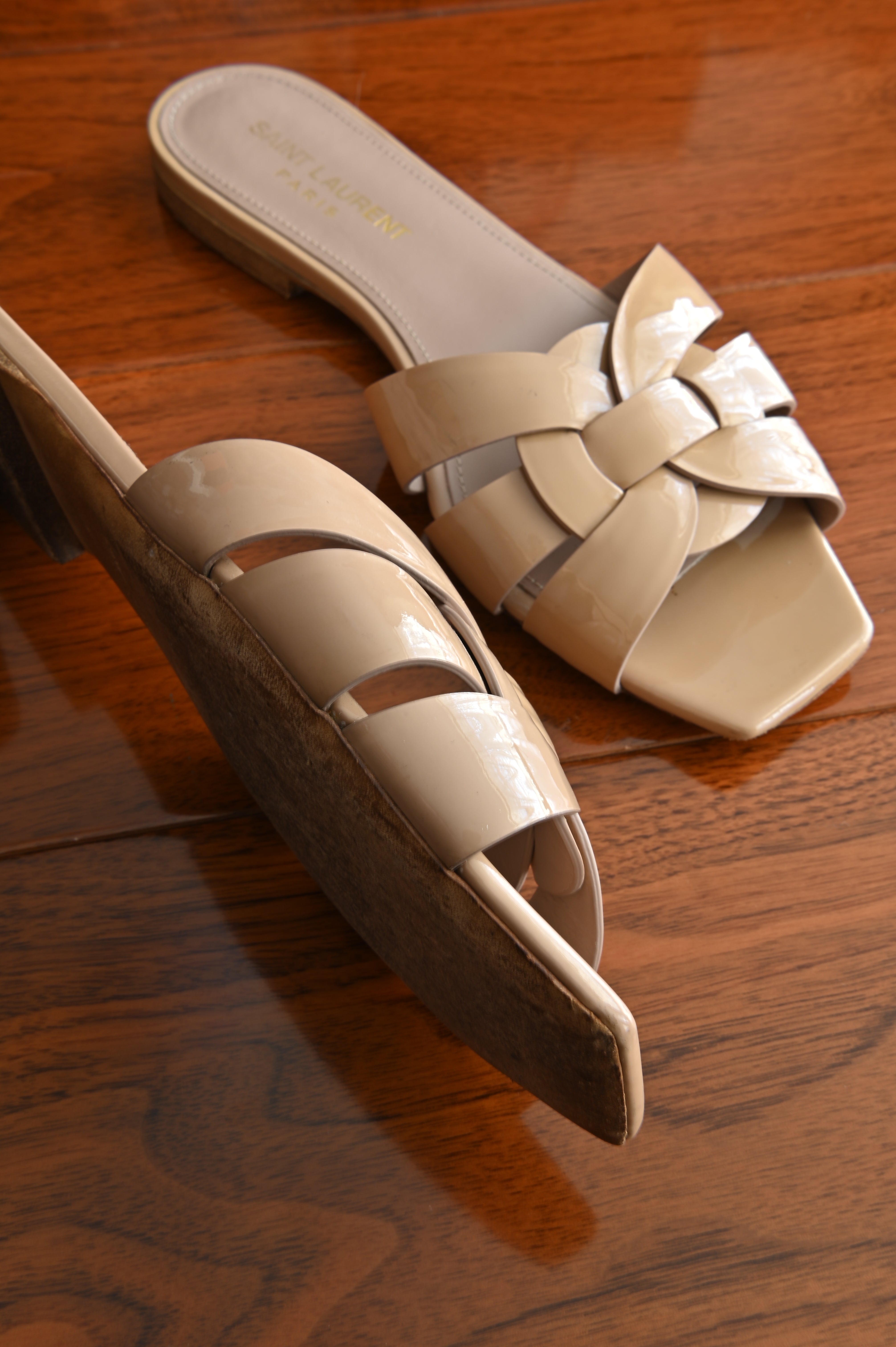 Saint Laurent Tribute Nu Pieds Sandals right side