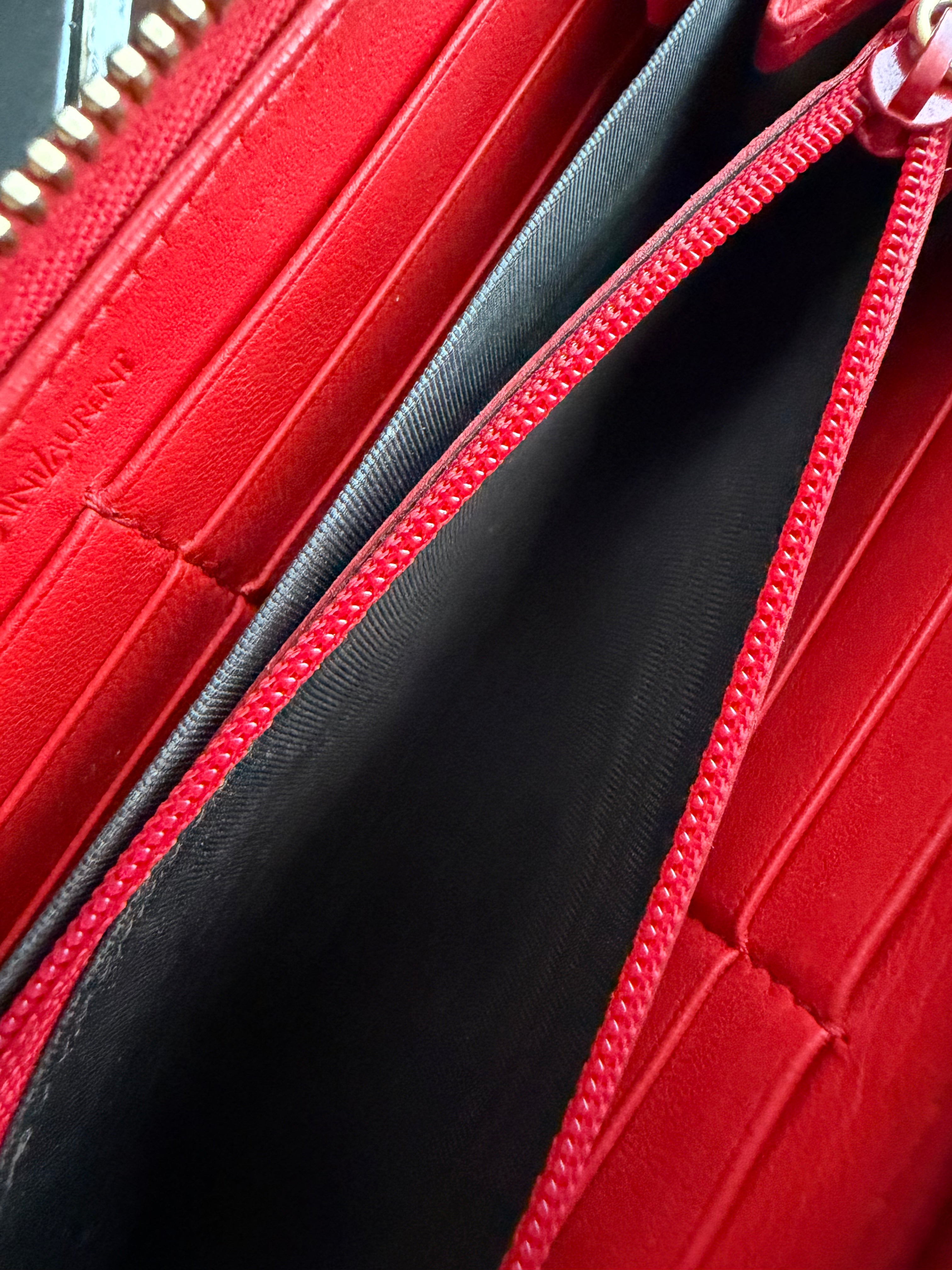 Saint Laurent Y Long Wallet in Red patent middle zipper
