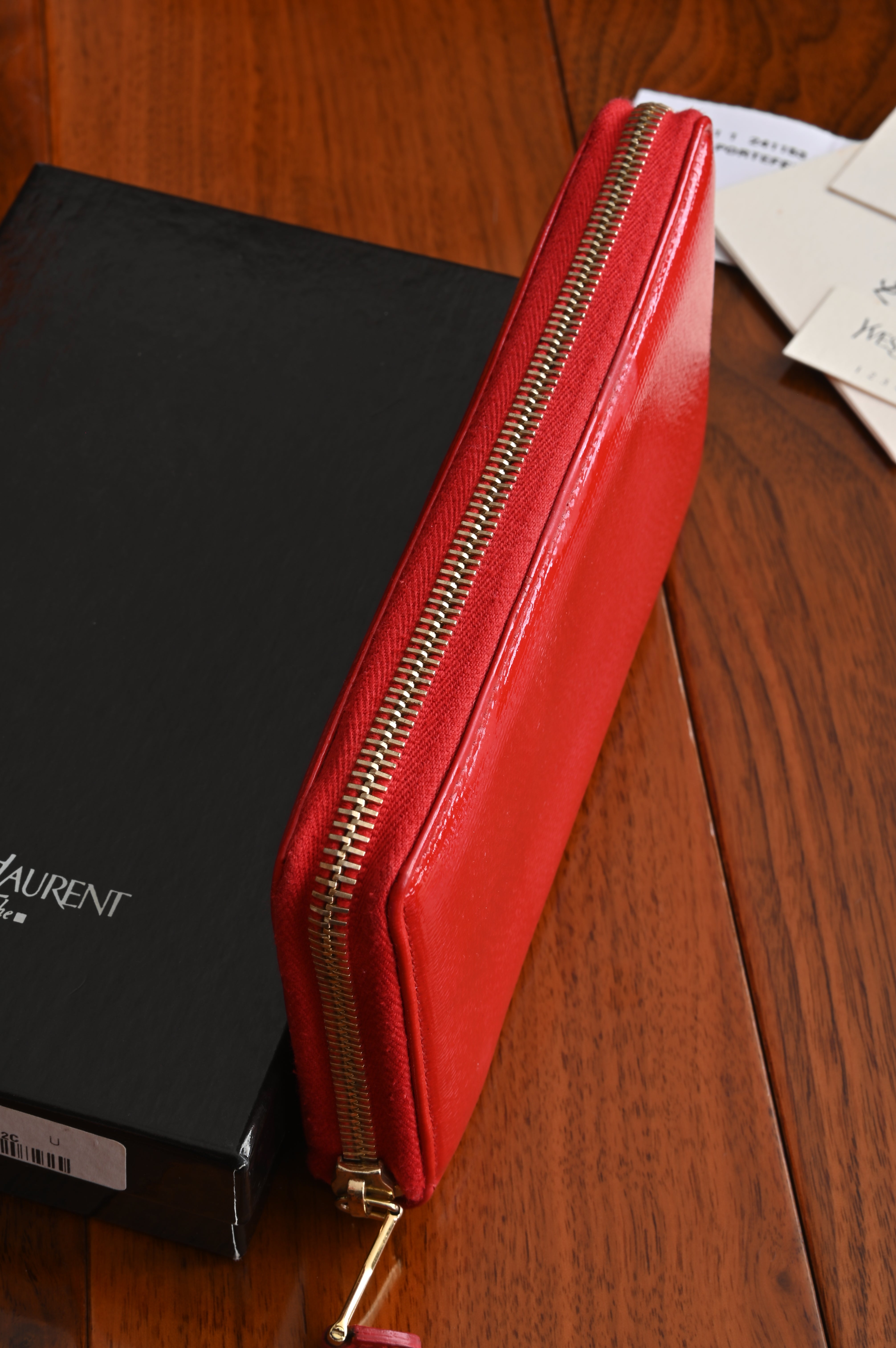 Saint Laurent Y Long Wallet in Red patent zipper