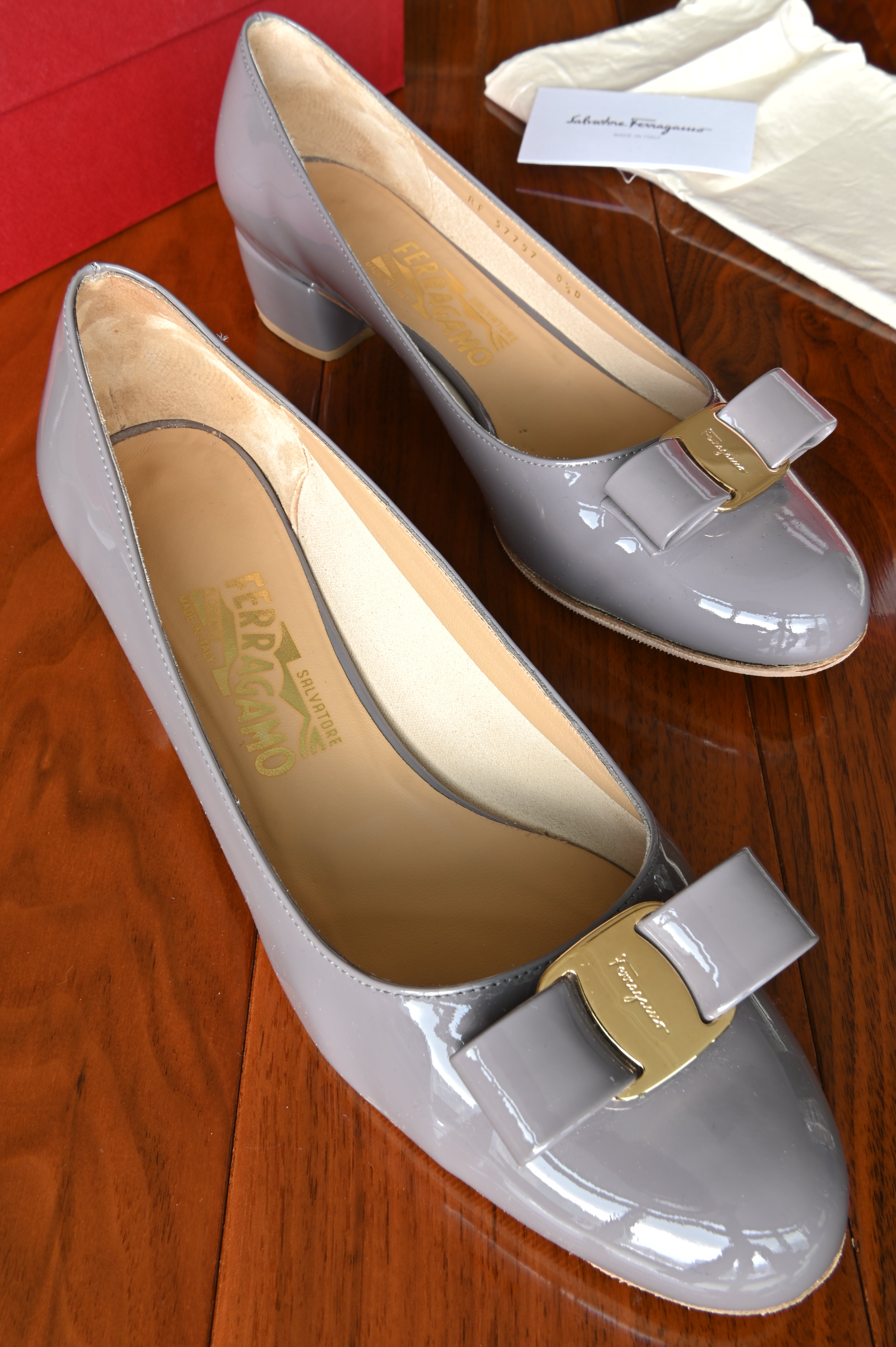 Salvatore Ferragamo Grey Vara Pumps